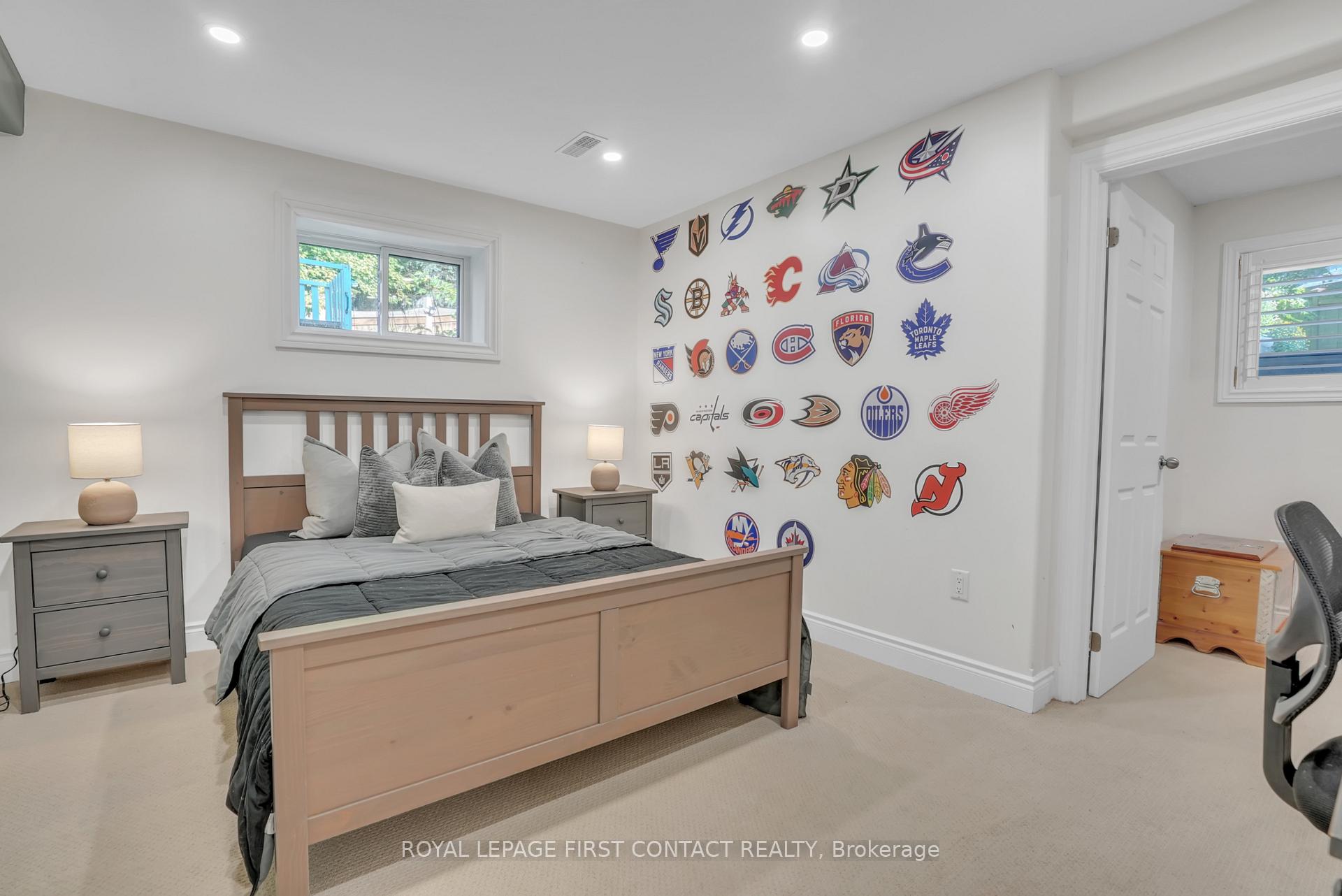 Photo 35 of 28 Windsor Crescent, Barrie, Innis-Shore — HOMEH