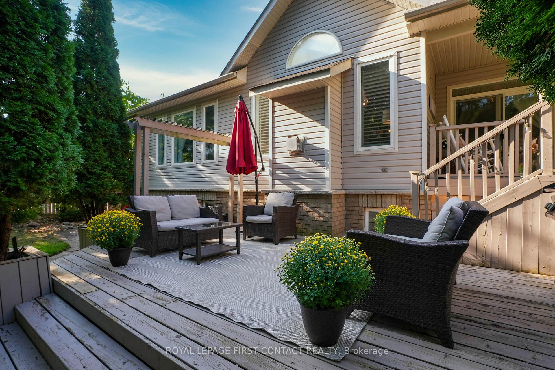 Photo 37 of 28 Windsor Crescent, Barrie, Innis-Shore — HOMEH