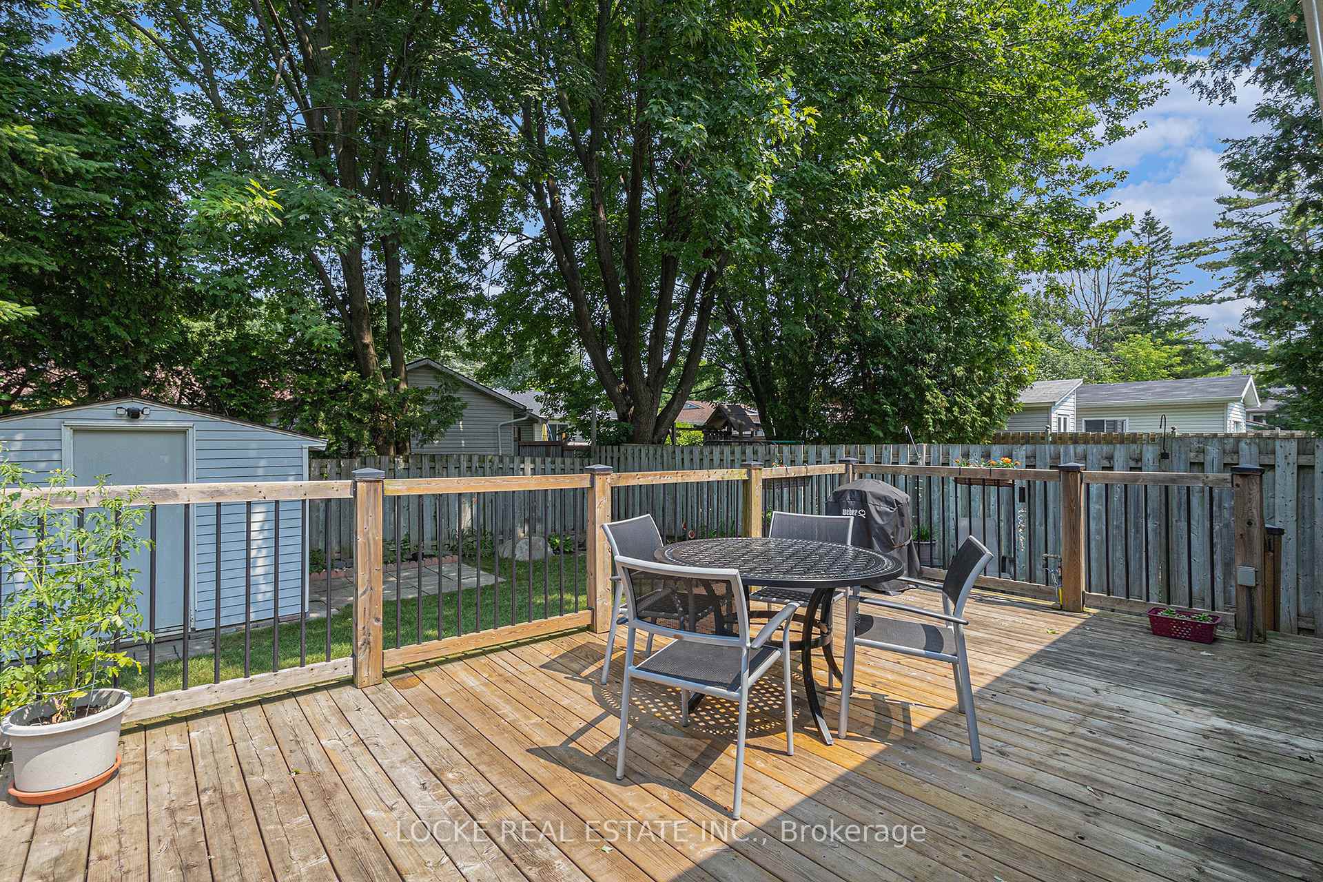 Photo 28 of 1382 Leigh Crescent, Ottawa, Carson Grove — HOMEH