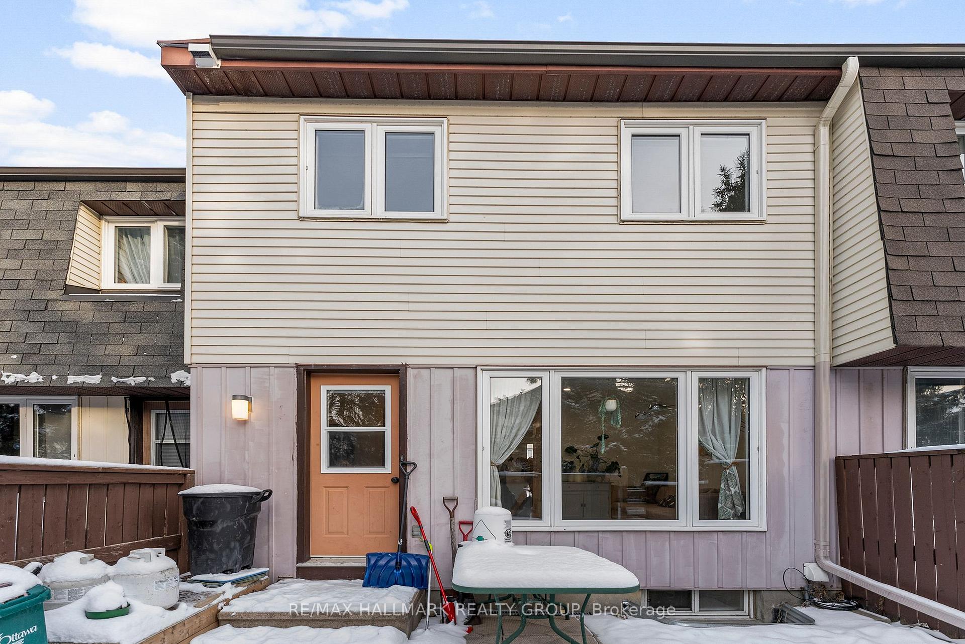 Photo 23 of 1314 Cedarcroft Crescent, Ottawa, Pineview — HOMEH