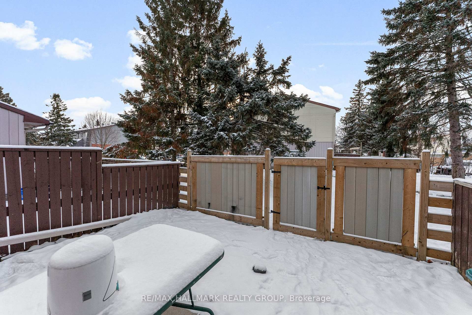 Photo 24 of 1314 Cedarcroft Crescent, Ottawa, Pineview — HOMEH