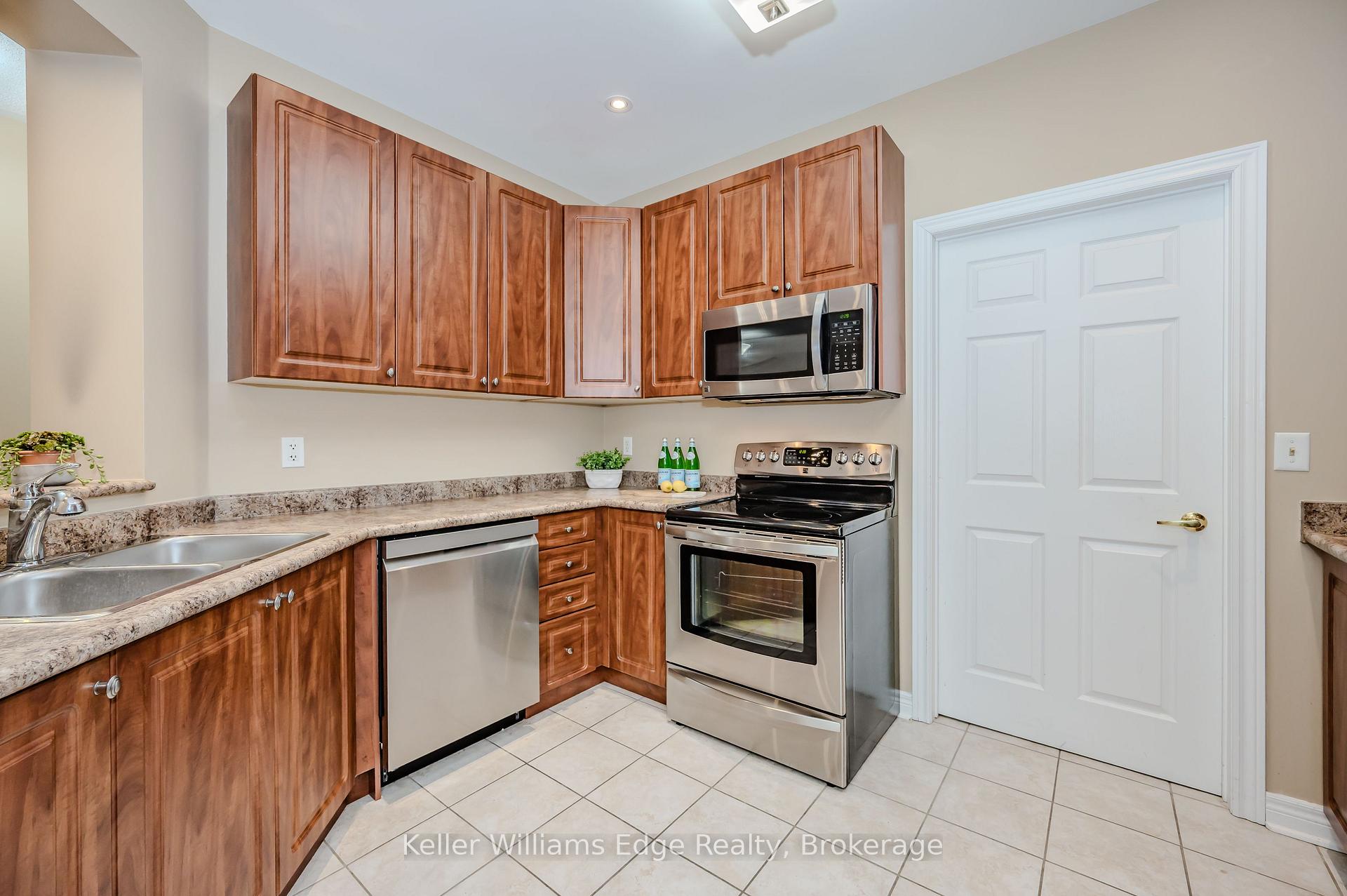 Photo 7 of Unit 105, 443 Centennial Forest Drive, Milton, Timberlea — HOMEH