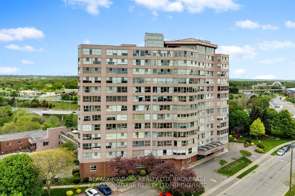 Photo 1 of Unit 201, 7 Gale Crescent, St. Catharines, E. Chester — HOMEH