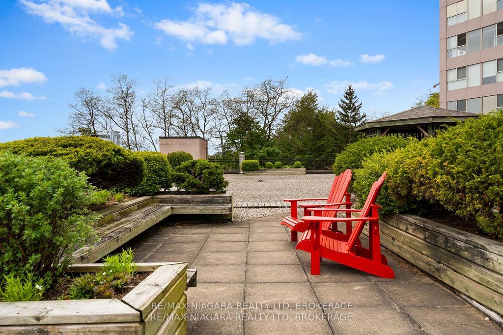 Photo 12 of Unit 201, 7 Gale Crescent, St. Catharines, E. Chester — HOMEH