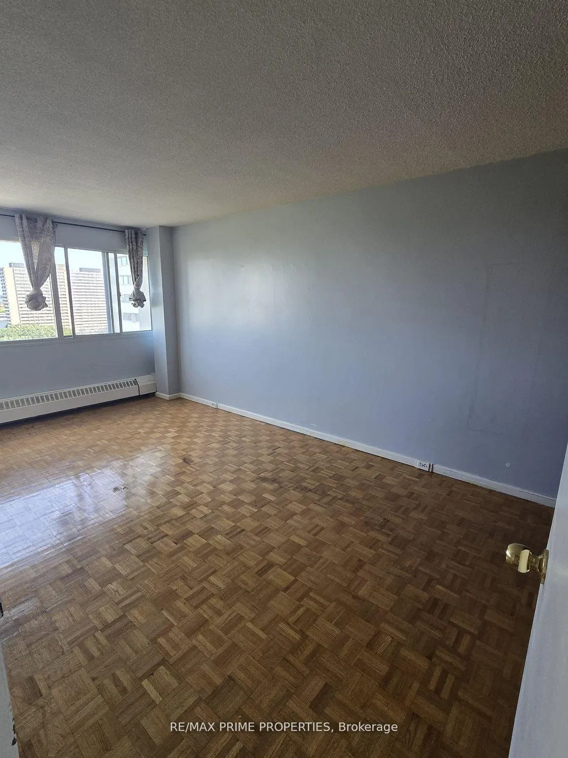 Photo 9 of Unit 1203, 735 Don Mills Road, Toronto, Flemingdon Park — HOMEH