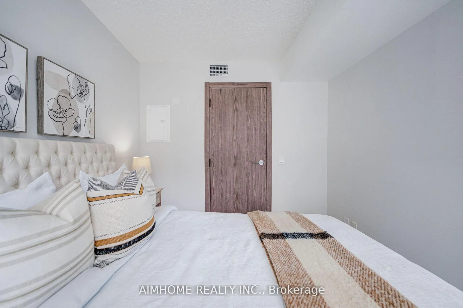 Photo 23 of Unit 1102, 19 Bathurst Street, Toronto, Waterfront Communities — HOMEH