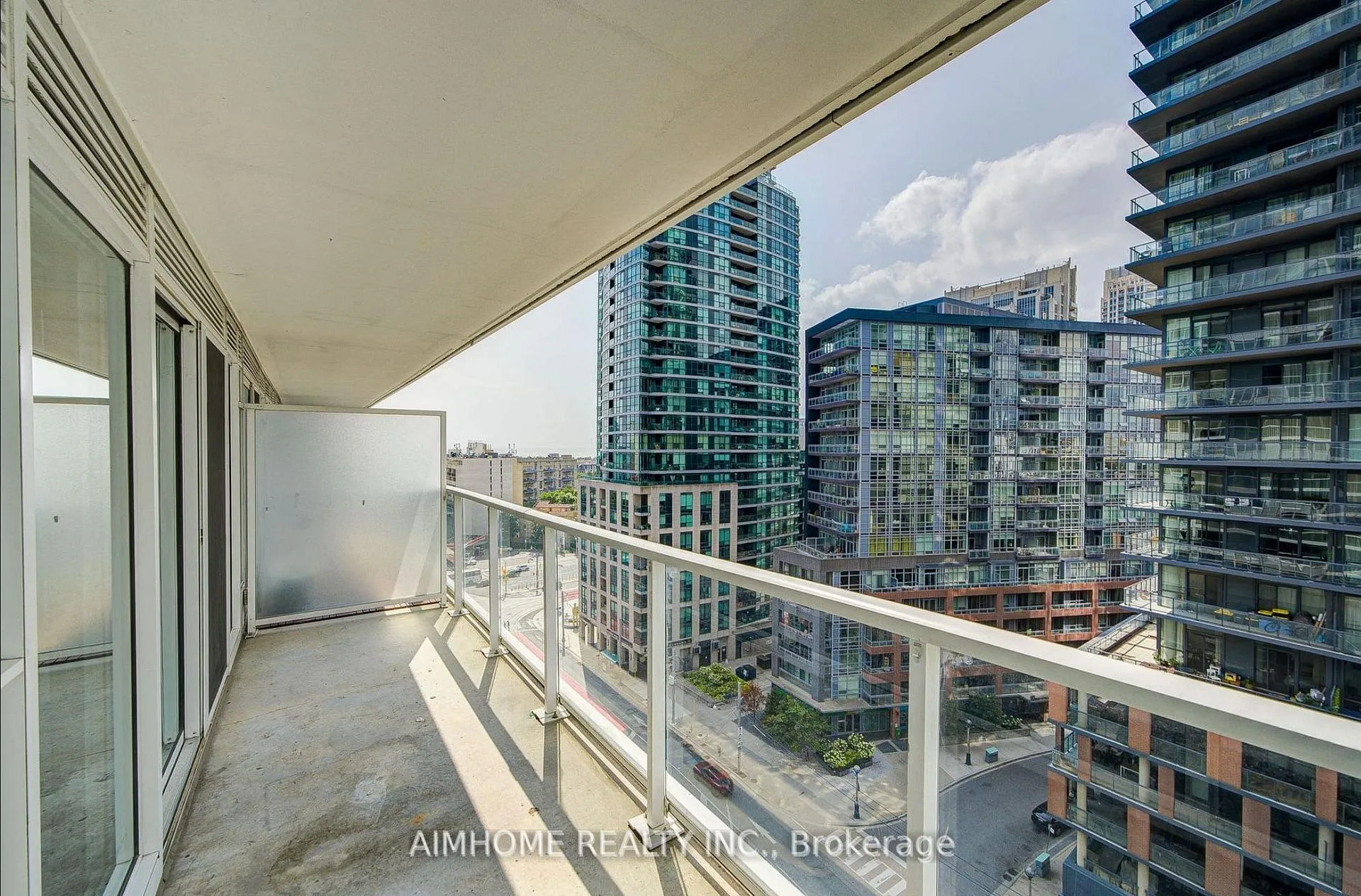 Photo 37 of Unit 1102, 19 Bathurst Street, Toronto, Waterfront Communities — HOMEH