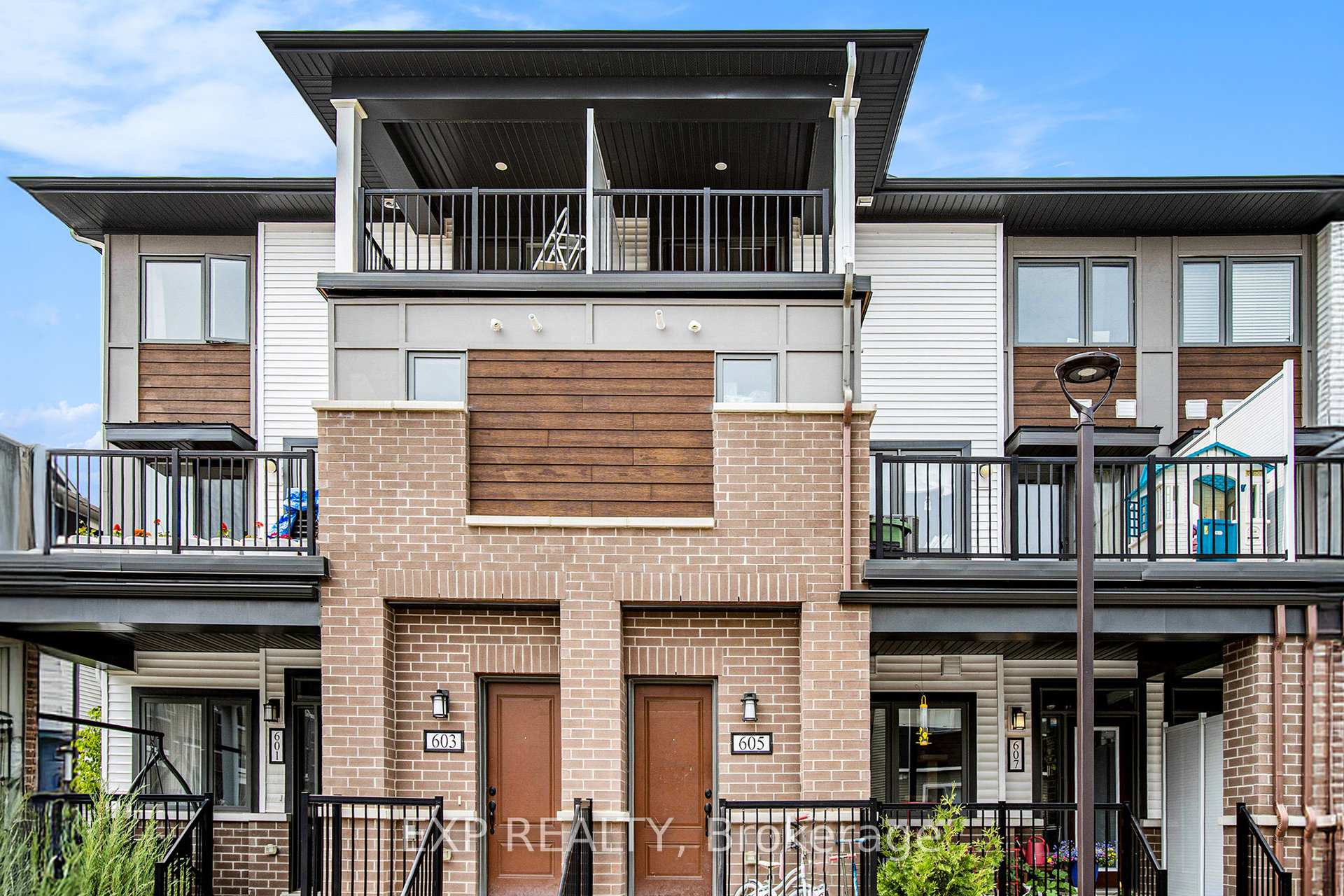 Photo 2 of Unit 236, 605 Nautilus Private, Ottawa, Kanata - Emerald Meadows/Trailwest — HOMEH