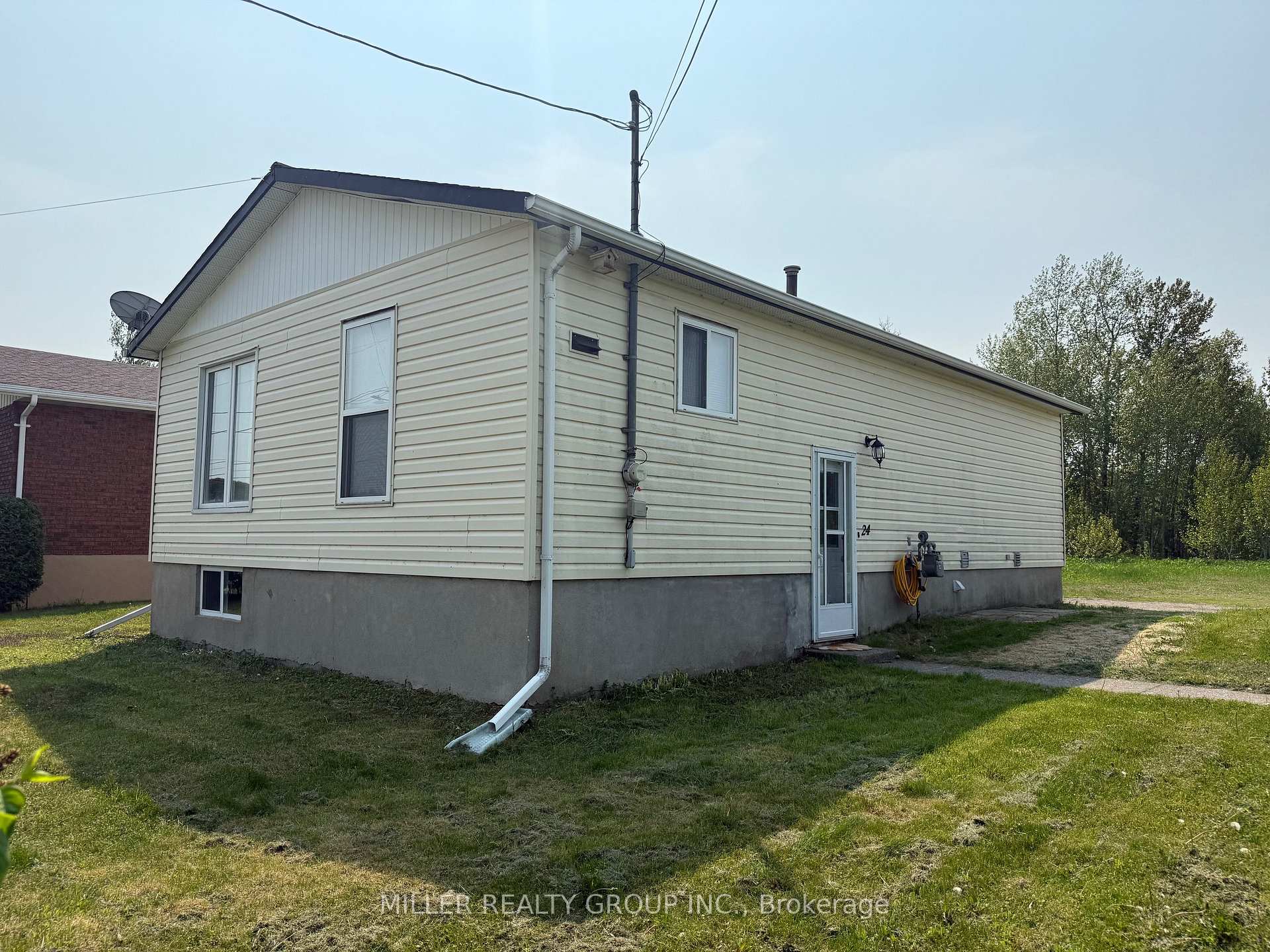 Photo 1 of 24 Watson Place, Cobalt — HOMEH
