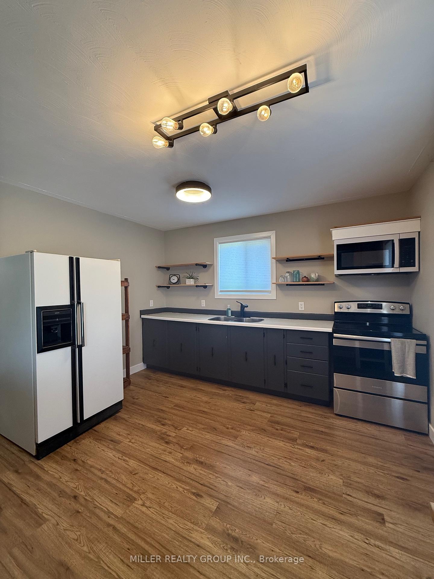 Photo 2 of 24 Watson Place, Cobalt — HOMEH