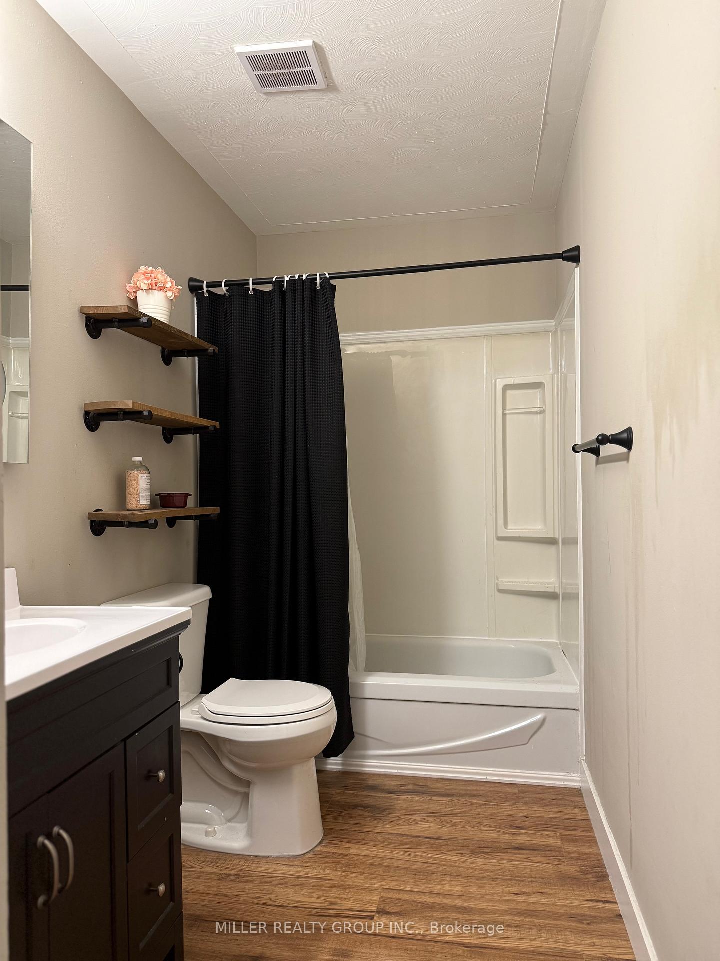 Photo 9 of 24 Watson Place, Cobalt — HOMEH