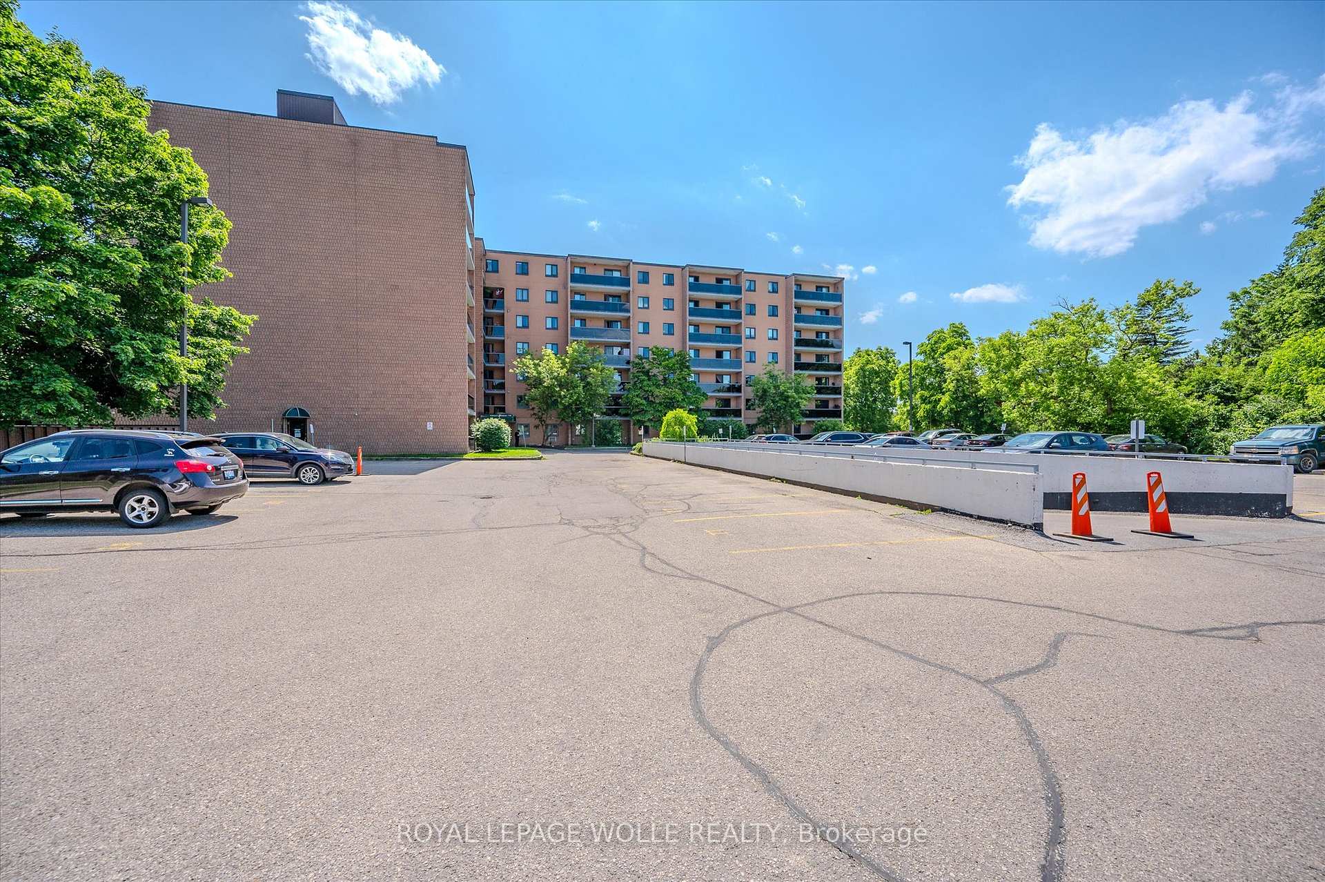 Photo 4 of Unit 204, 29 West Avenue W, Kitchener — HOMEH