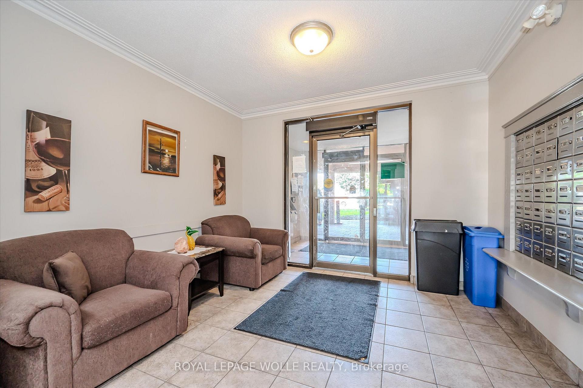 Photo 8 of Unit 204, 29 West Avenue W, Kitchener — HOMEH