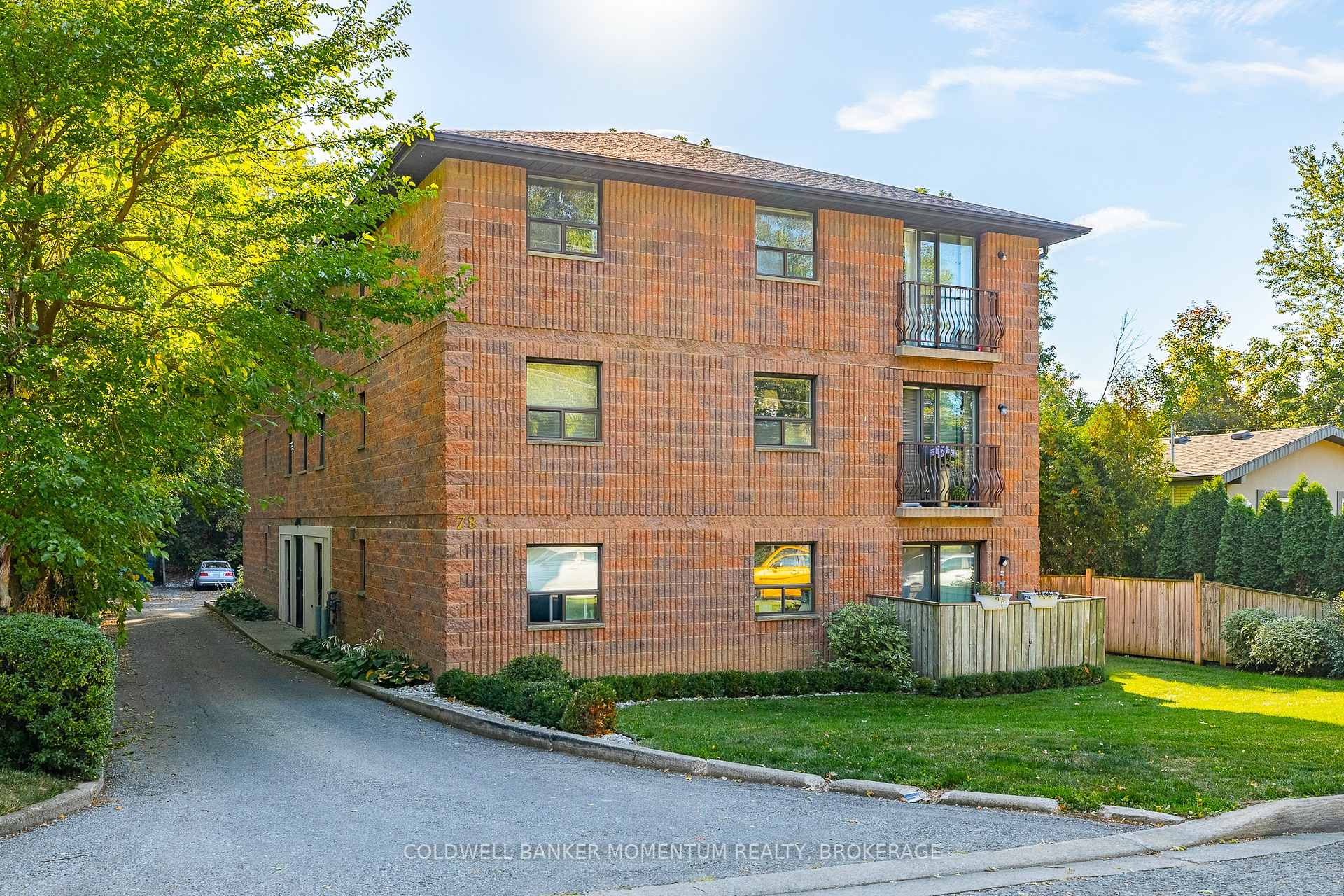 Front of Unit 301, 78 Welland Street N