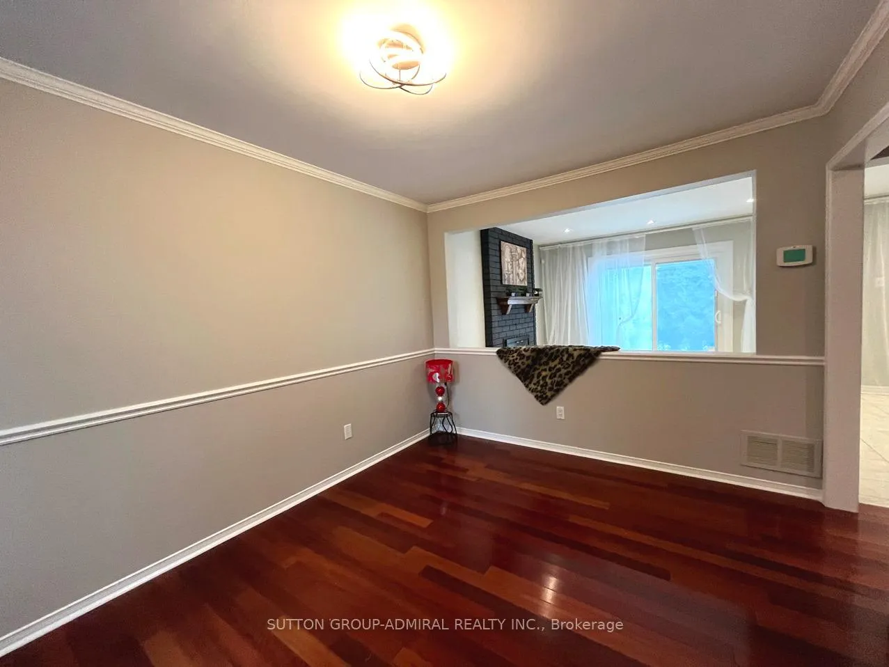 Photo 3 of 71 Covent Crescent, Aurora, Aurora Highlands — HOMEH