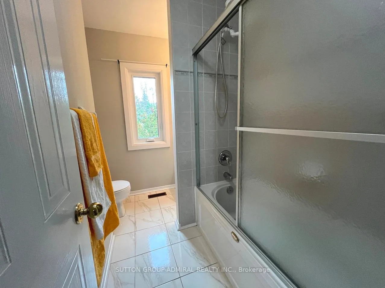 Photo 22 of 71 Covent Crescent, Aurora, Aurora Highlands — HOMEH