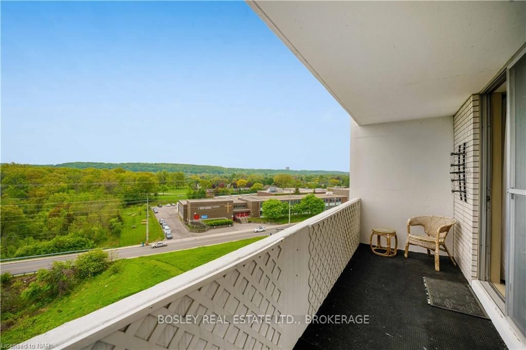 Photo 18 of Unit 804, 35 Towering Heights Boulevard, St. Catharines, Glendale/Glenridge — HOMEH