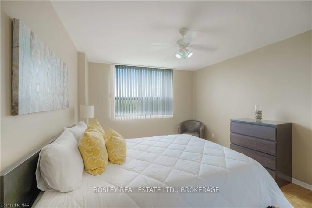 Photo 21 of Unit 804, 35 Towering Heights Boulevard, St. Catharines, Glendale/Glenridge — HOMEH