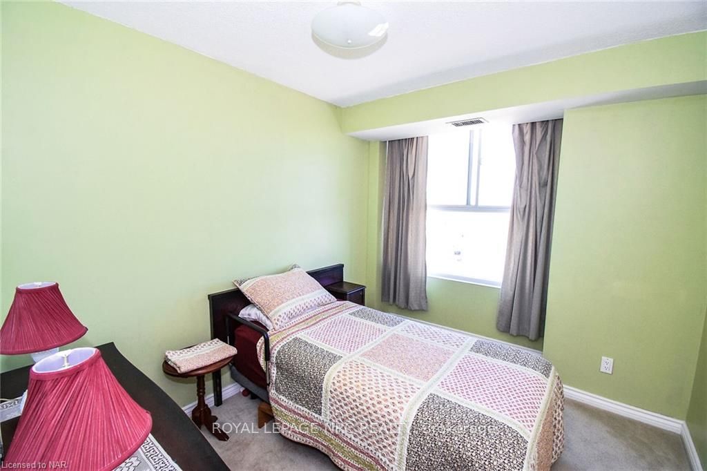 Photo 23 of Unit 1001, 7 Gale Crescent, St. Catharines, E. Chester — HOMEH