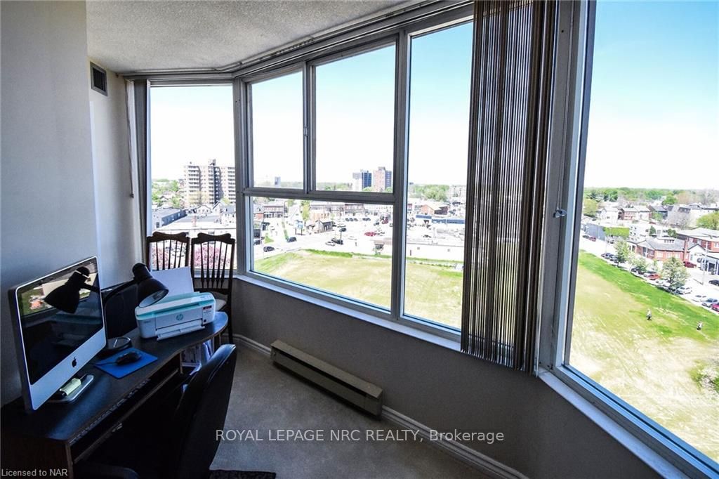 Photo 9 of Unit 1001, 7 Gale Crescent, St. Catharines, E. Chester — HOMEH