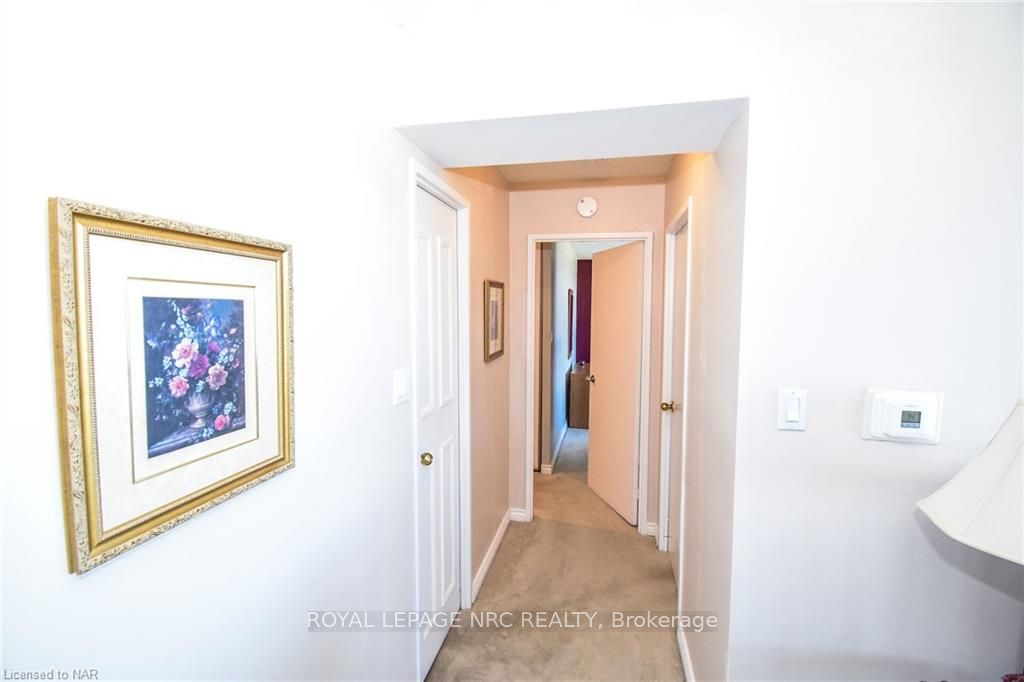 Photo 18 of Unit 1001, 7 Gale Crescent, St. Catharines, E. Chester — HOMEH