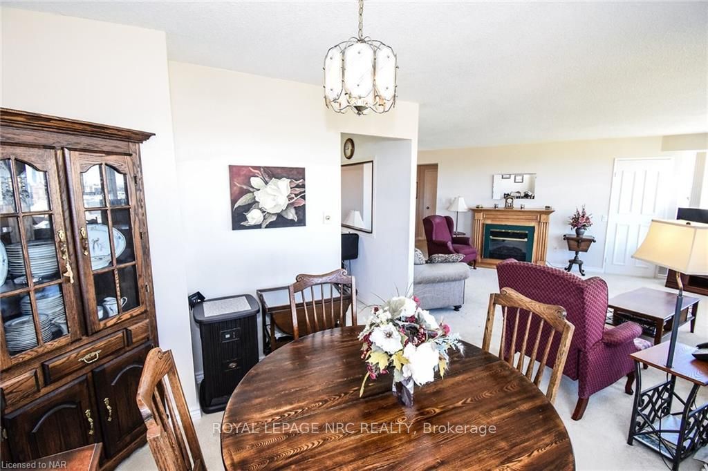 Photo 12 of Unit 1001, 7 Gale Crescent, St. Catharines, E. Chester — HOMEH
