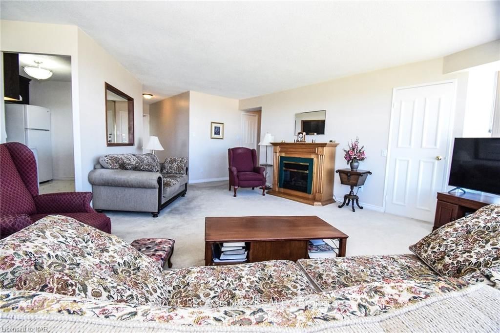 Photo 7 of Unit 1001, 7 Gale Crescent, St. Catharines, E. Chester — HOMEH