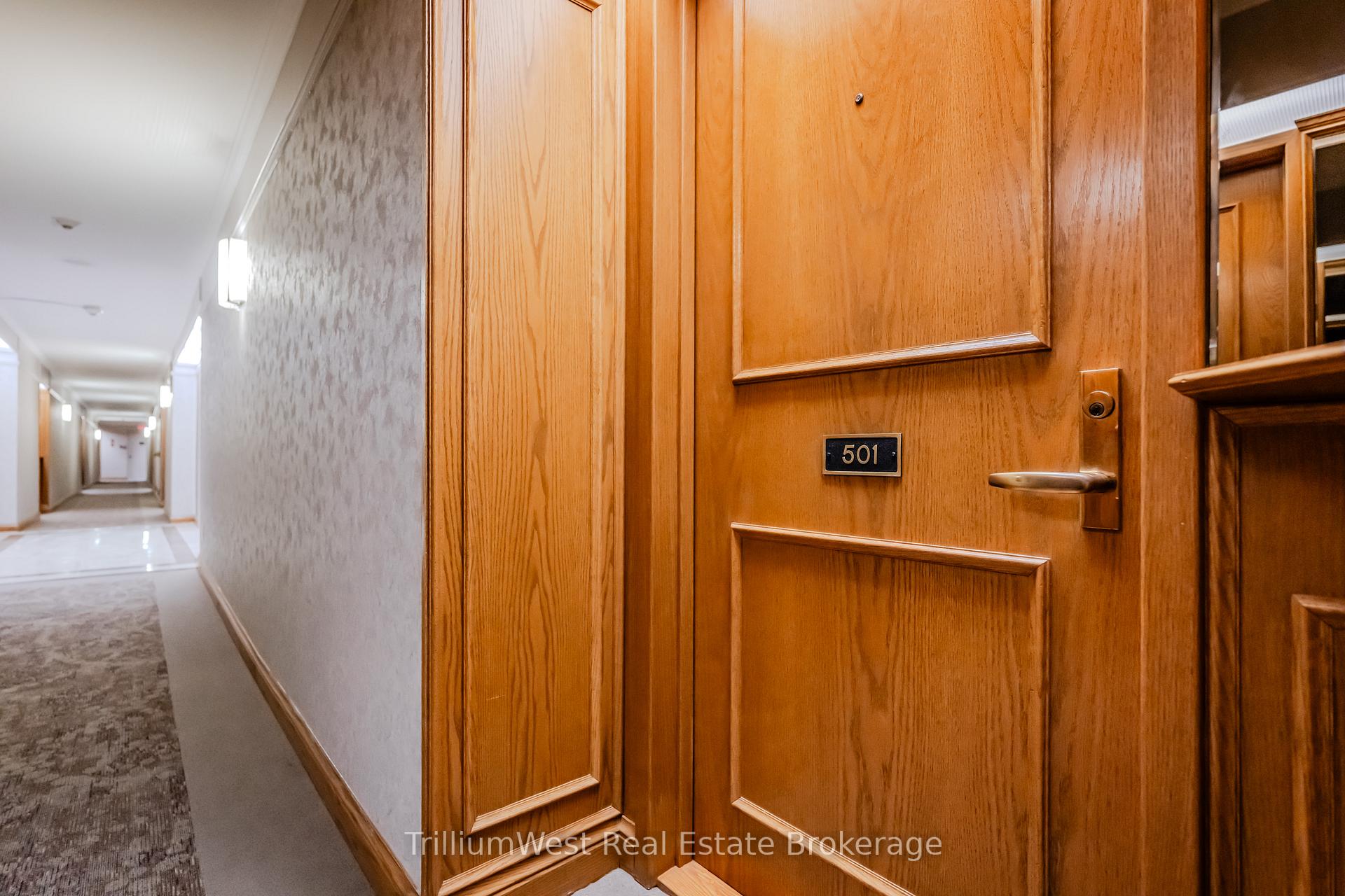 Photo 4 of Unit 501, 4 Willow Street W, Waterloo — HOMEH