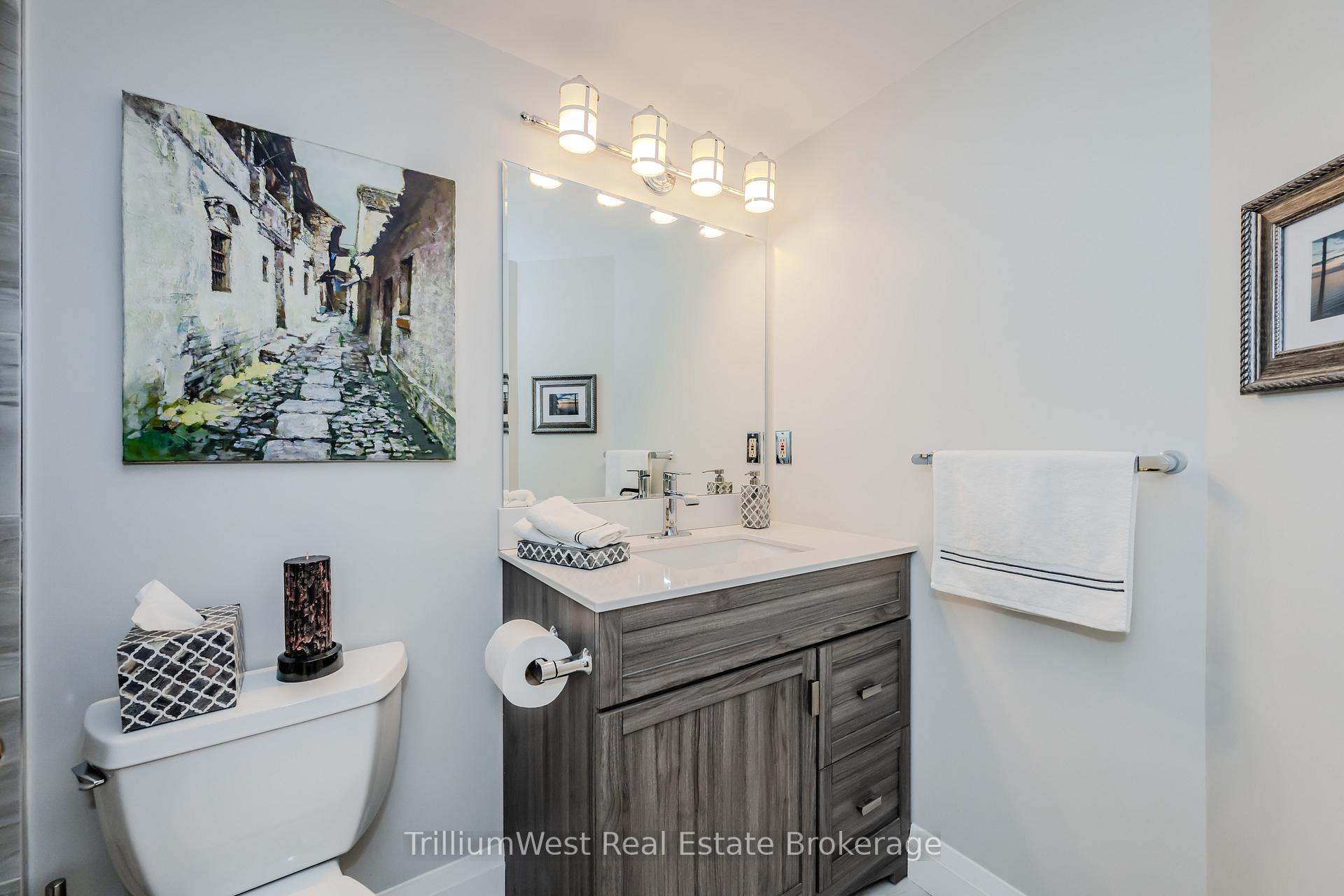 Photo 8 of Unit 501, 4 Willow Street W, Waterloo — HOMEH
