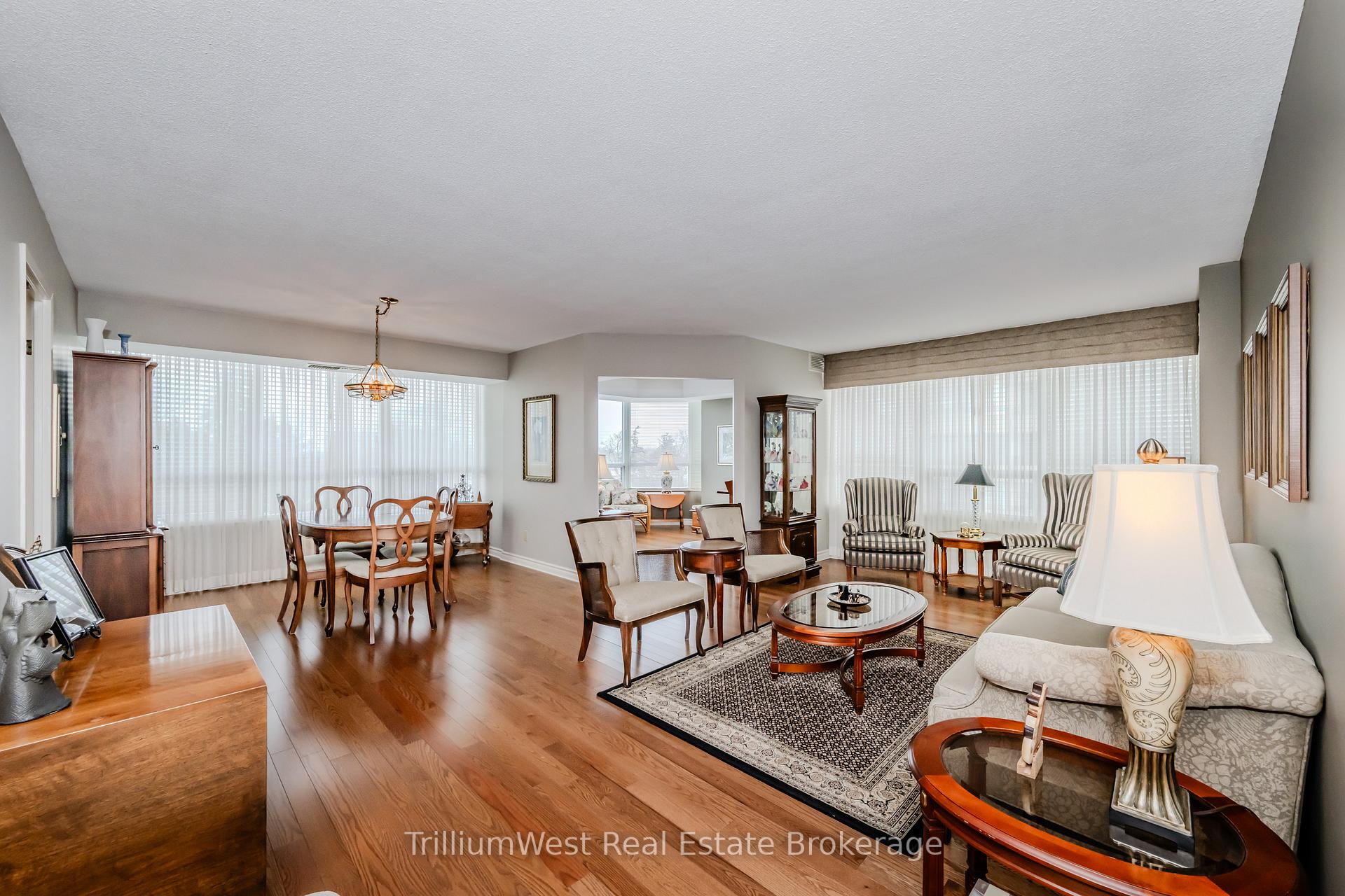 Photo 10 of Unit 501, 4 Willow Street W, Waterloo — HOMEH