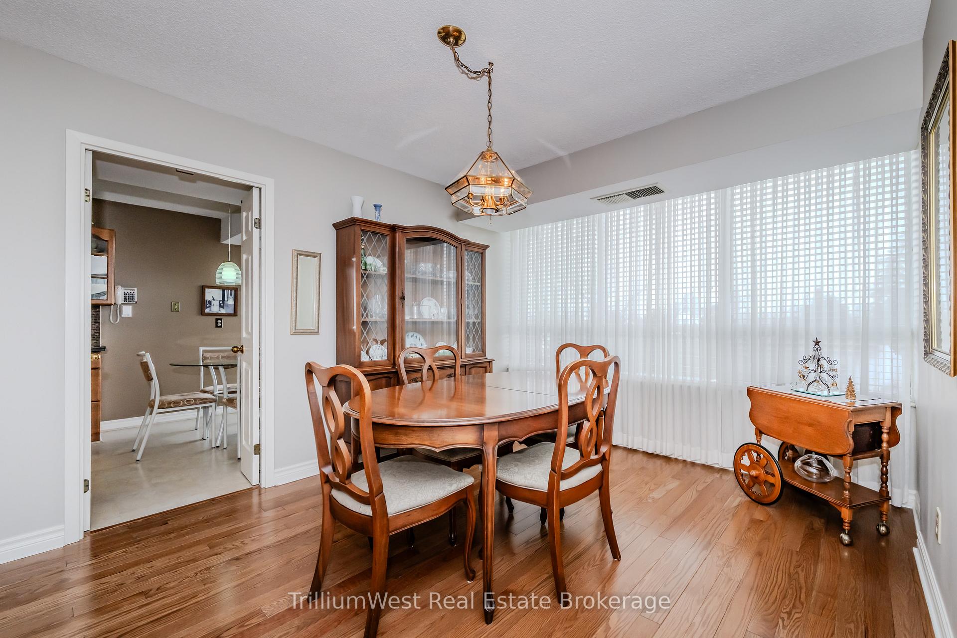 Photo 13 of Unit 501, 4 Willow Street W, Waterloo — HOMEH