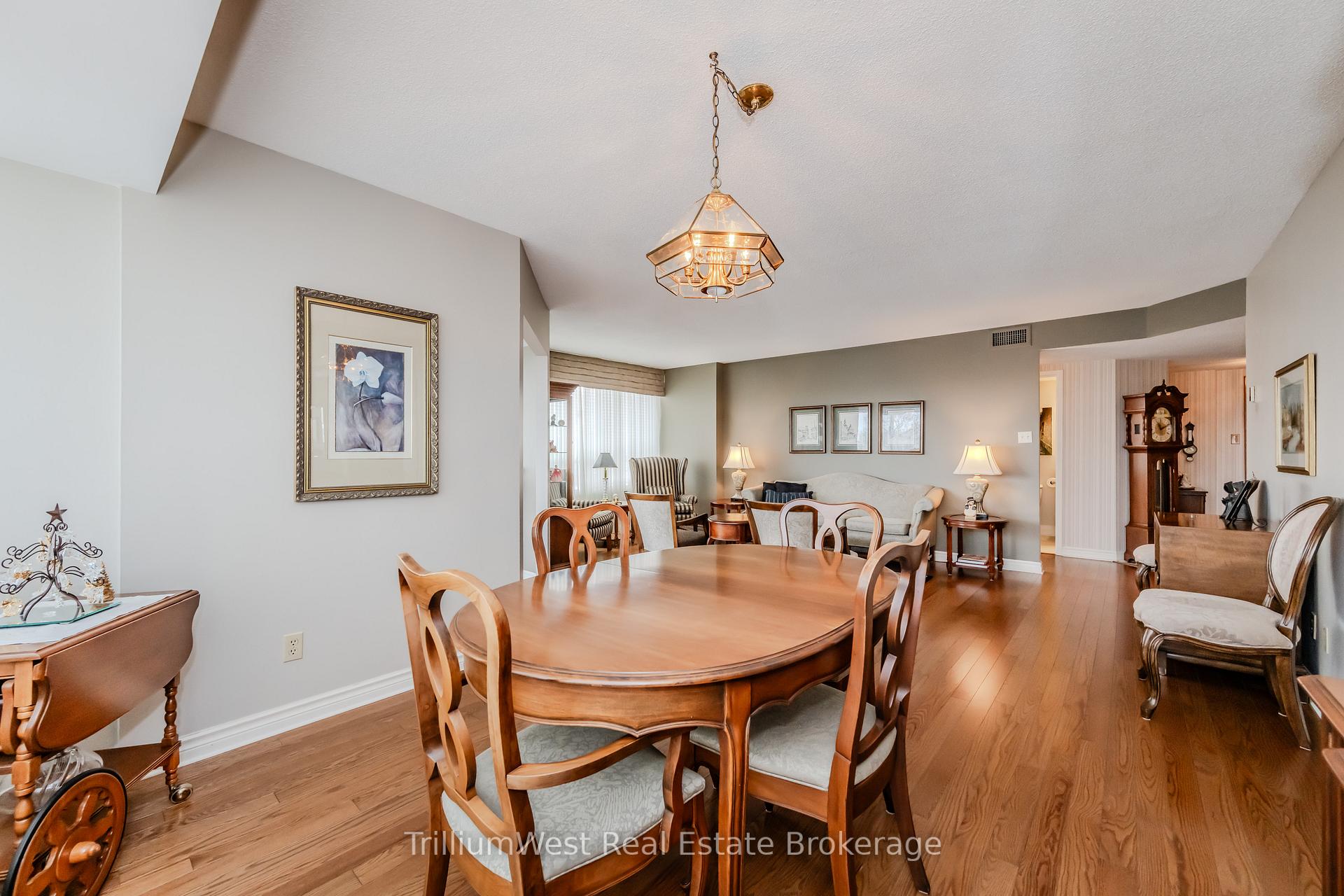 Photo 14 of Unit 501, 4 Willow Street W, Waterloo — HOMEH