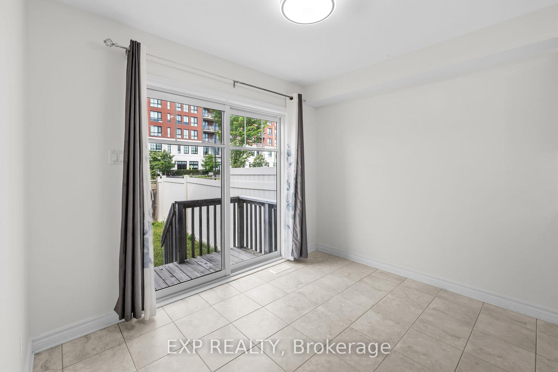 Photo 11 of 213 Mancini Way, Ottawa, Barrhaven - Strandherd — HOMEH
