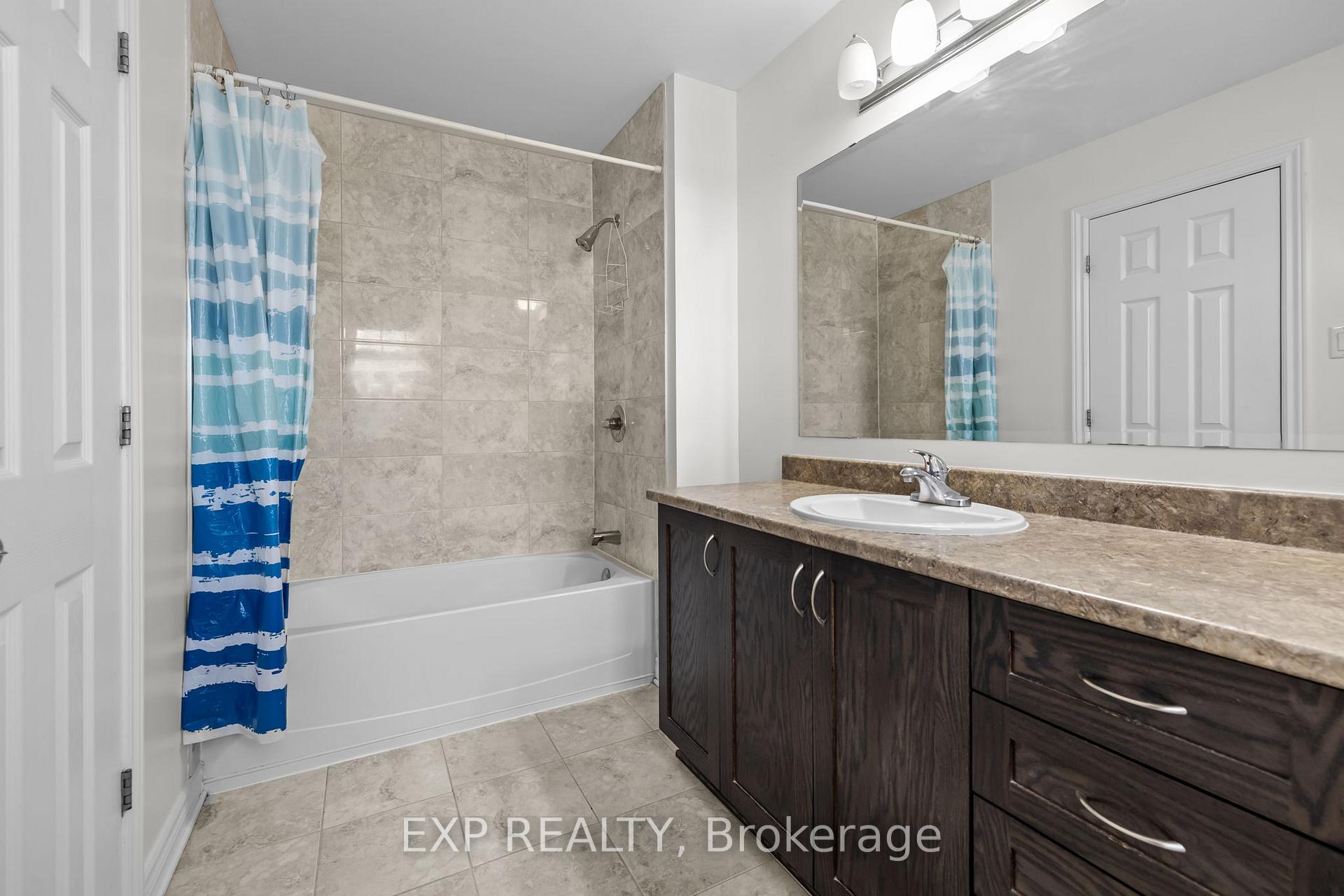 Photo 21 of 213 Mancini Way, Ottawa, Barrhaven - Strandherd — HOMEH