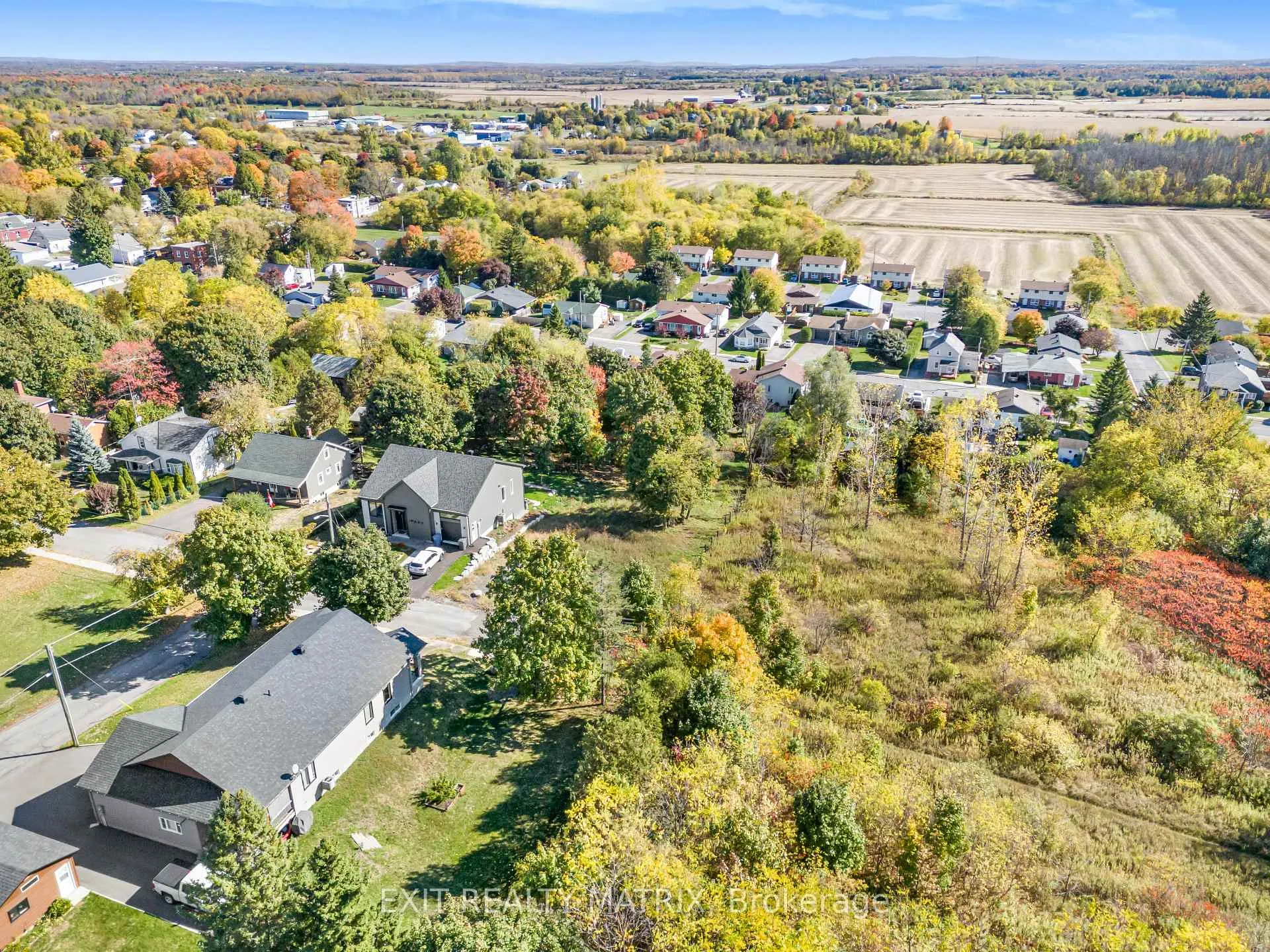 Photo 20 of 81 Union Street, Champlain, Vankleek Hill — HOMEH
