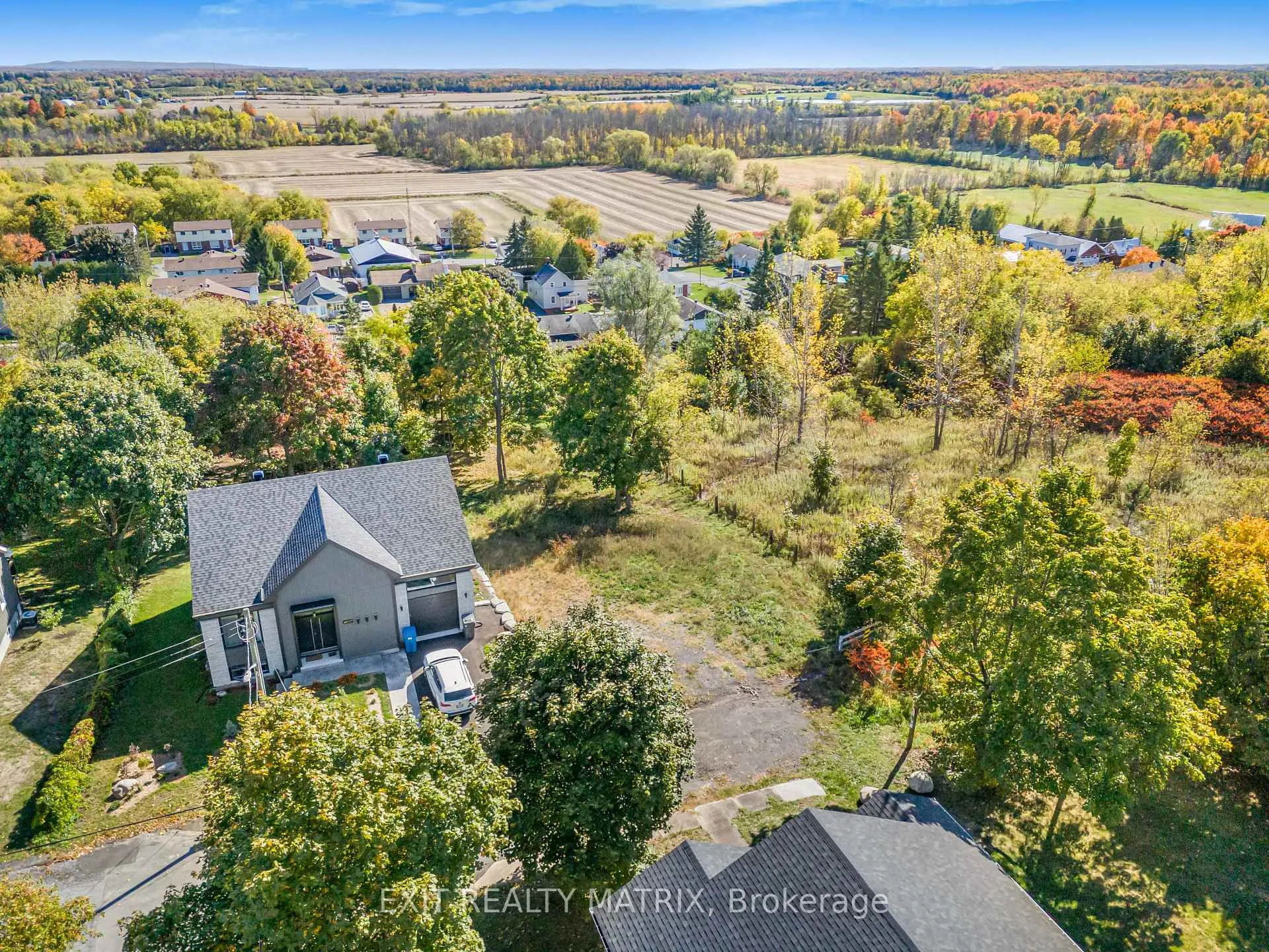 Photo 22 of 81 Union Street, Champlain, Vankleek Hill — HOMEH