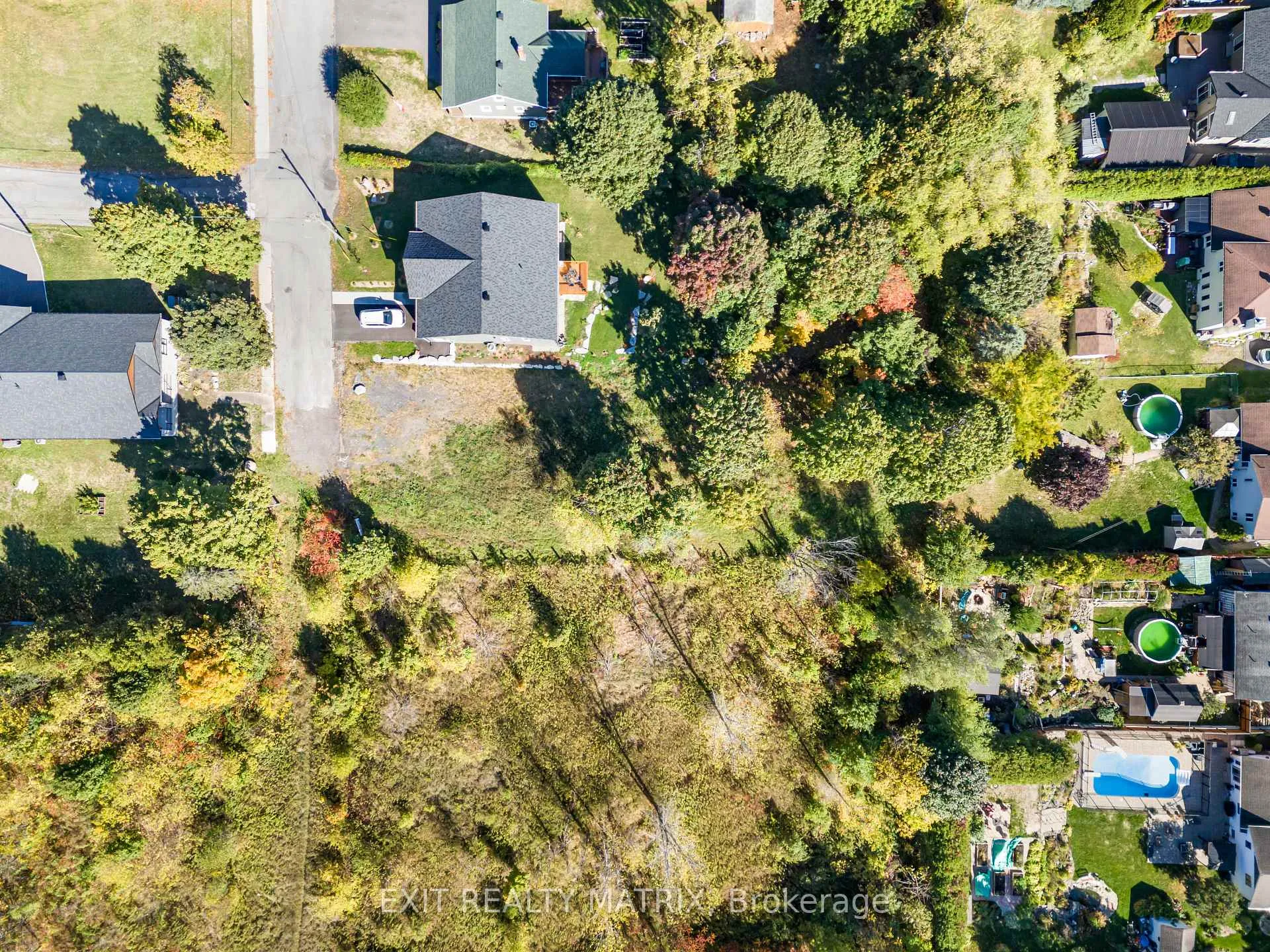 Photo 24 of 81 Union Street, Champlain, Vankleek Hill — HOMEH