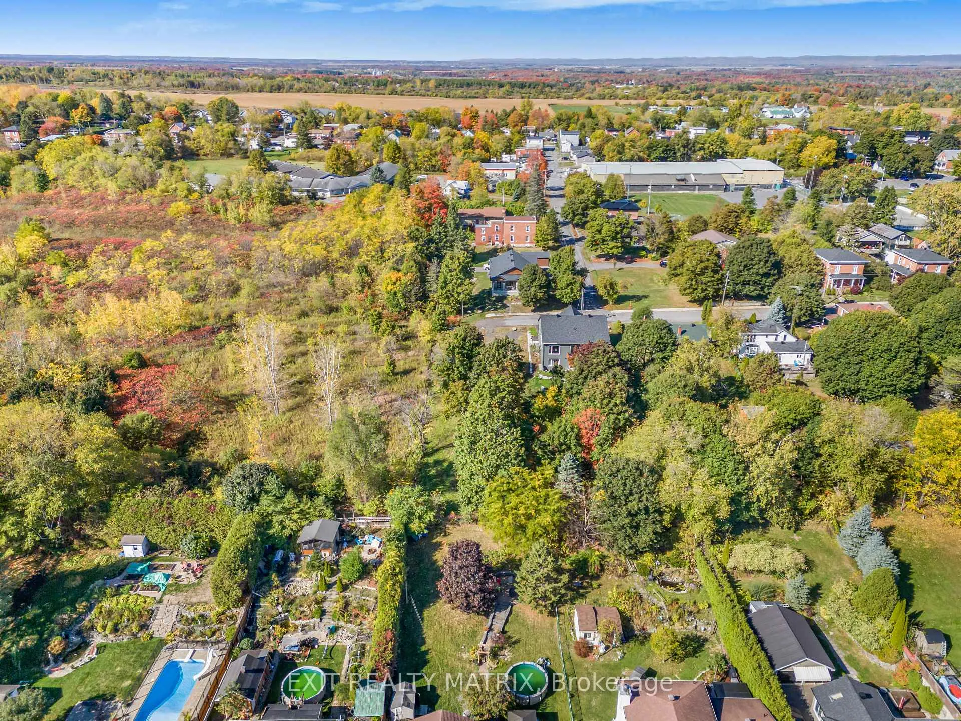 Photo 30 of 81 Union Street, Champlain, Vankleek Hill — HOMEH