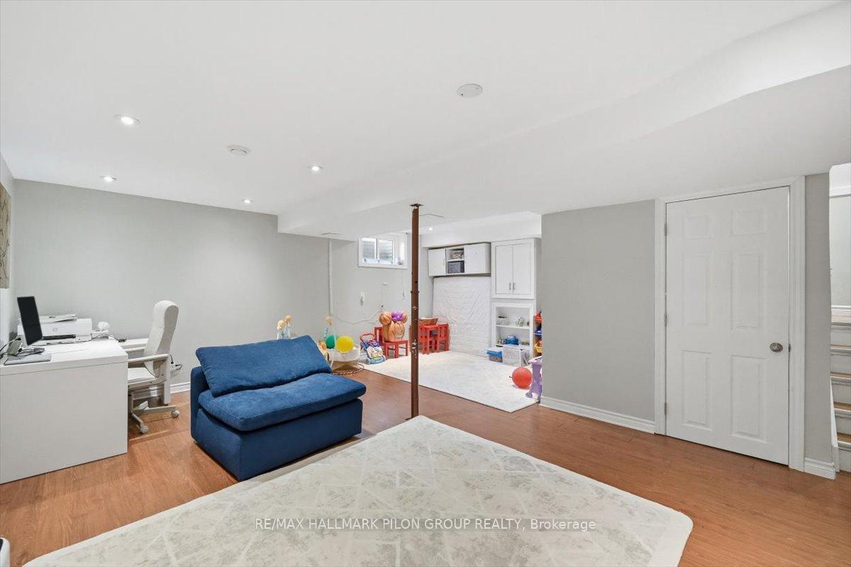 Photo 19 of 420 Valade Crescent, Ottawa, Fallingbrook/Pineridge — HOMEH
