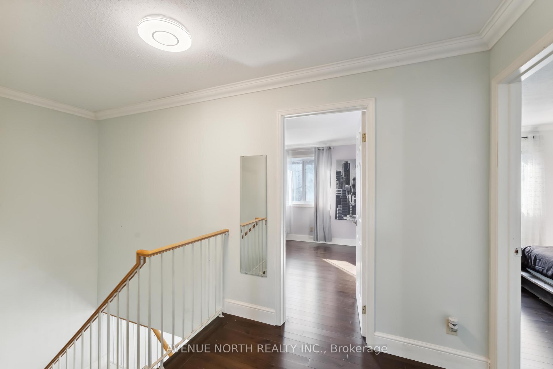 Photo 17 of 57 Buckingham Private, Ottawa, Hunt Club Woods — HOMEH