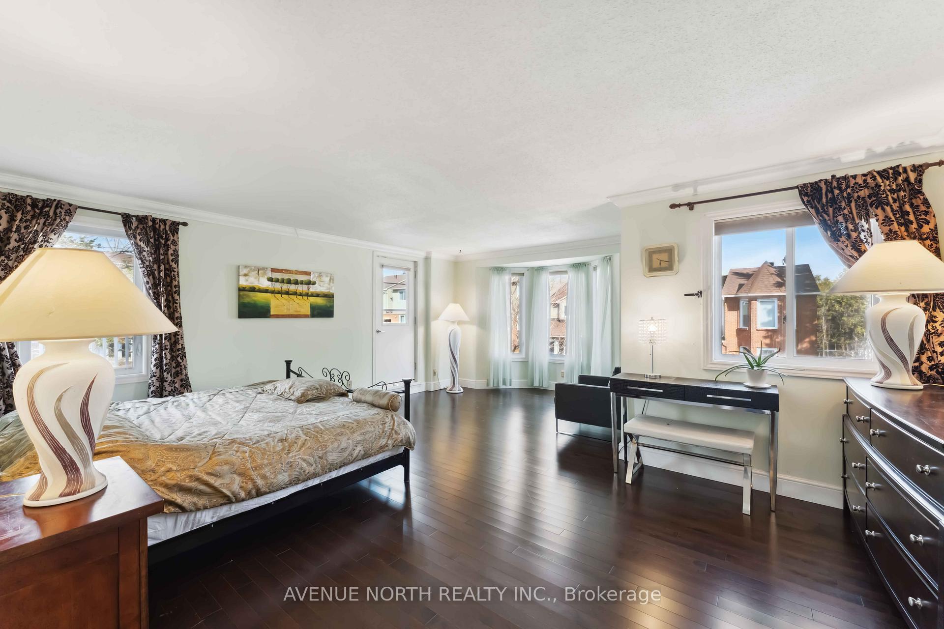 Photo 18 of 57 Buckingham Private, Ottawa, Hunt Club Woods — HOMEH