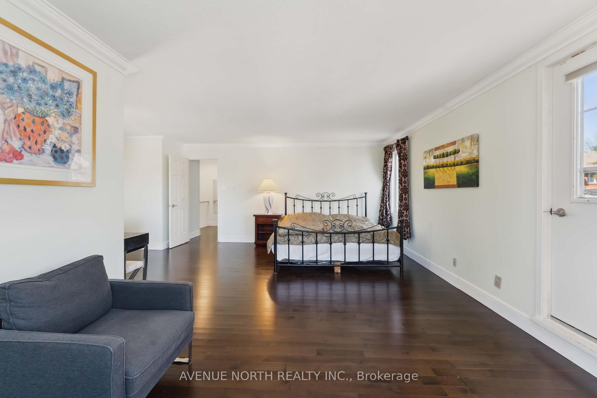 Photo 19 of 57 Buckingham Private, Ottawa, Hunt Club Woods — HOMEH