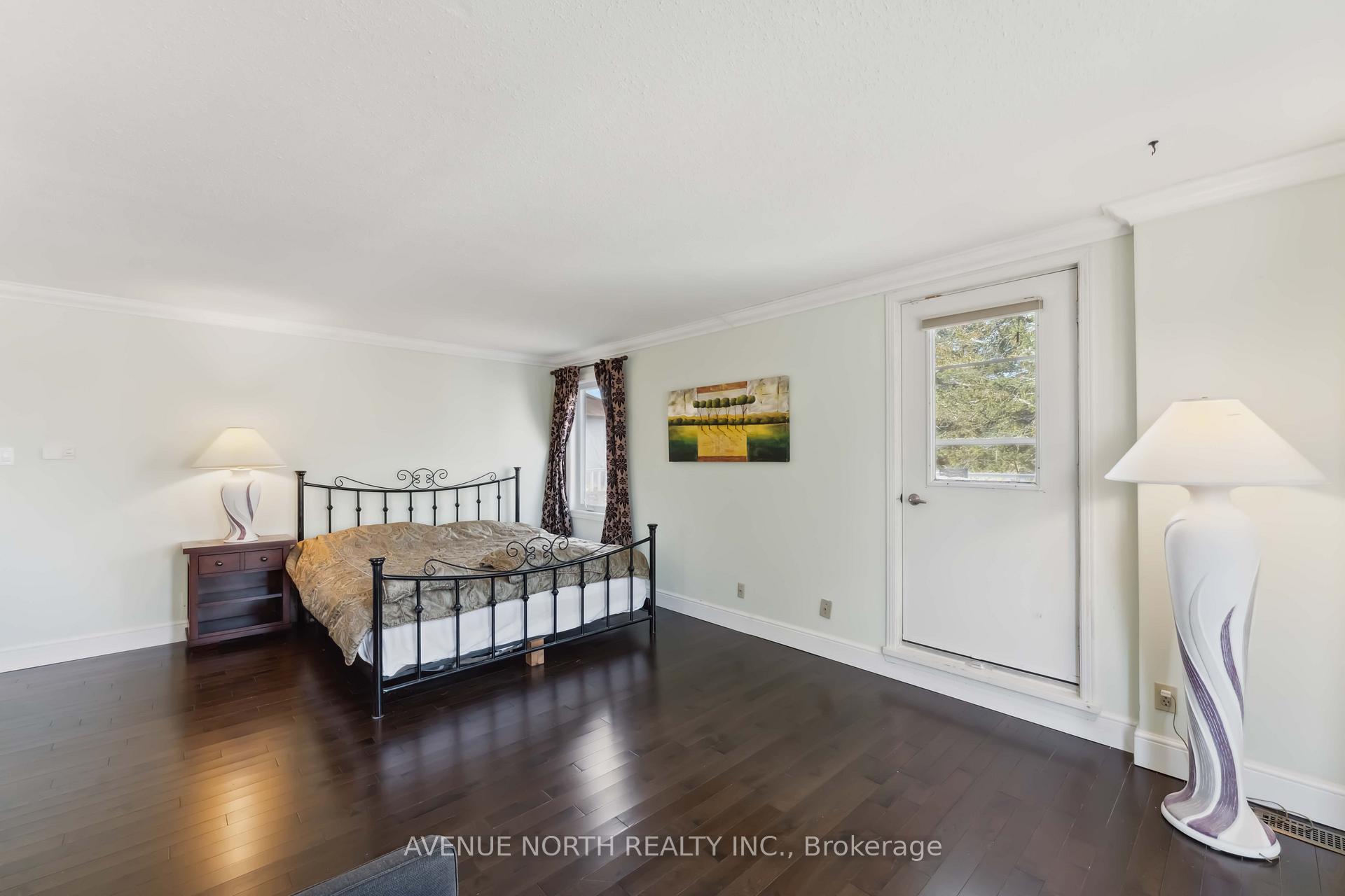 Photo 20 of 57 Buckingham Private, Ottawa, Hunt Club Woods — HOMEH