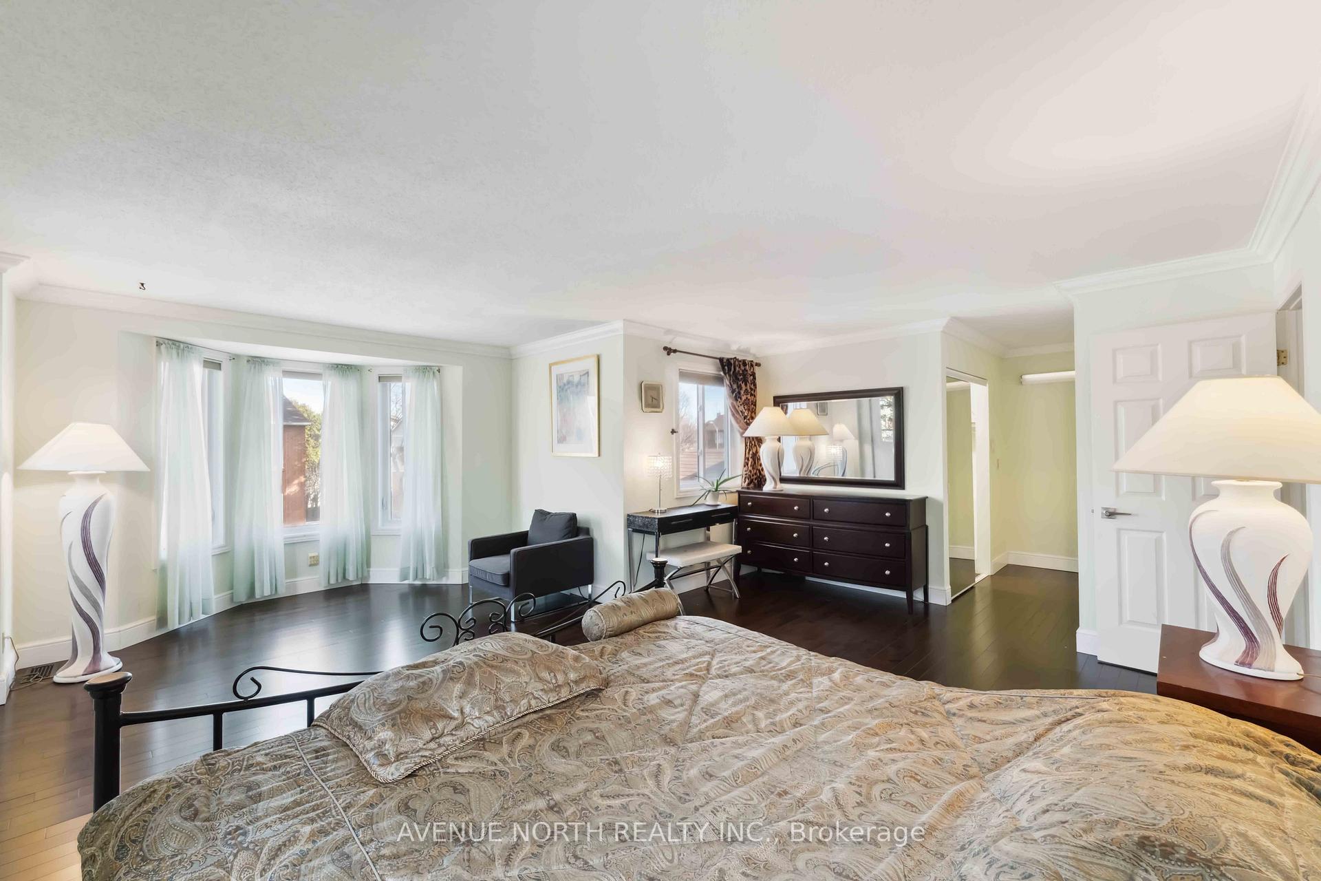Photo 21 of 57 Buckingham Private, Ottawa, Hunt Club Woods — HOMEH