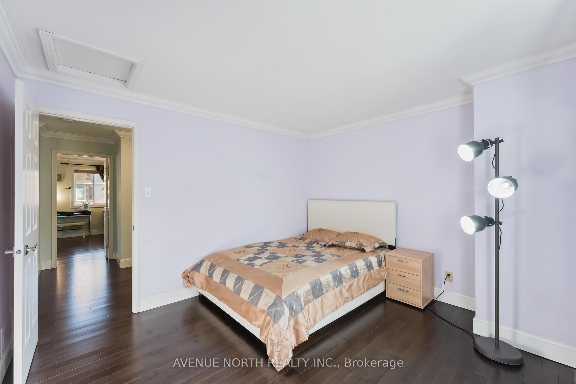 Photo 29 of 57 Buckingham Private, Ottawa, Hunt Club Woods — HOMEH