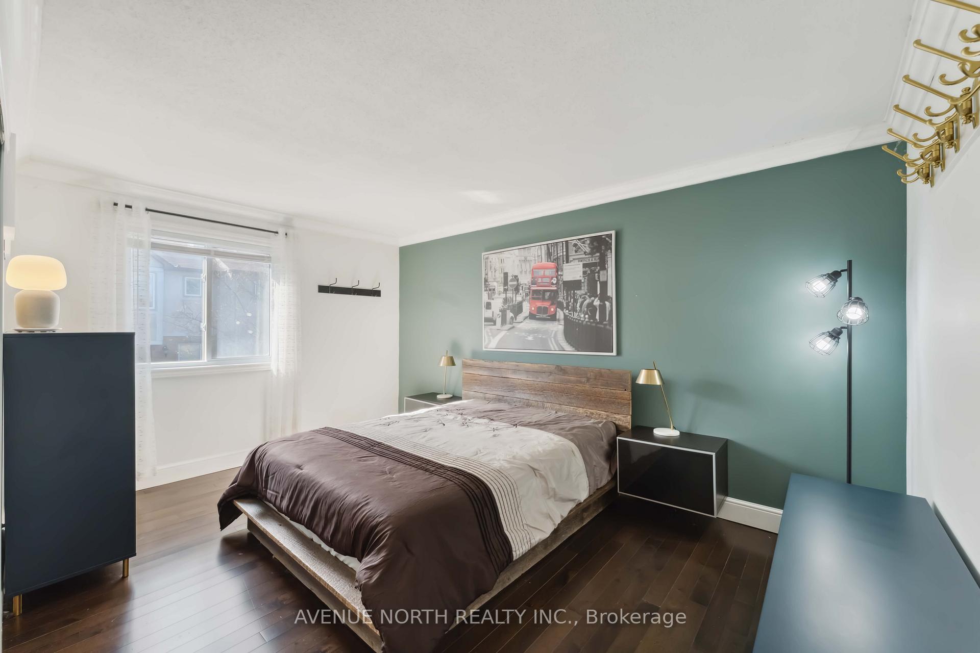 Photo 31 of 57 Buckingham Private, Ottawa, Hunt Club Woods — HOMEH
