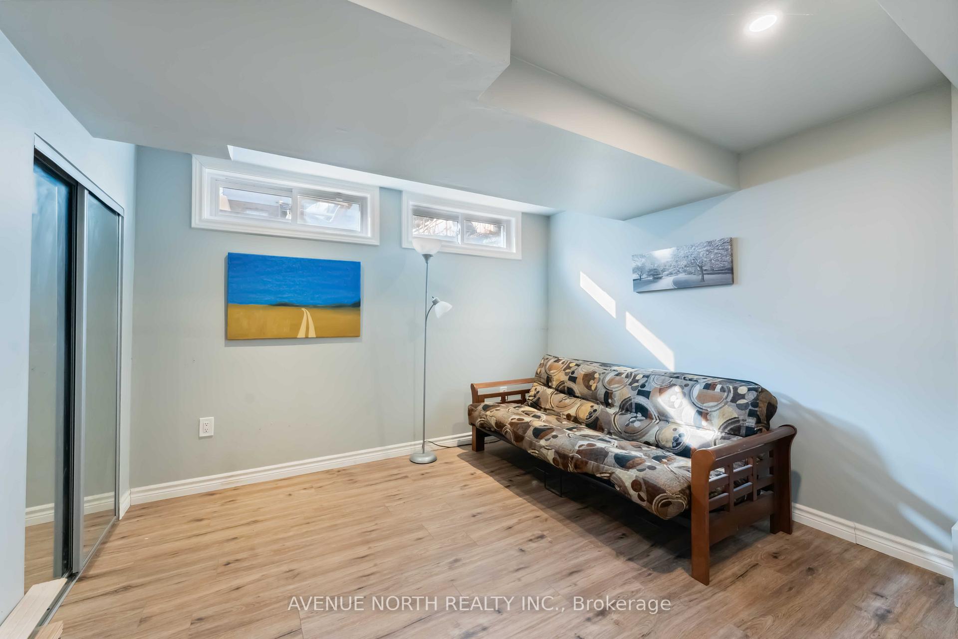 Photo 40 of 57 Buckingham Private, Ottawa, Hunt Club Woods — HOMEH