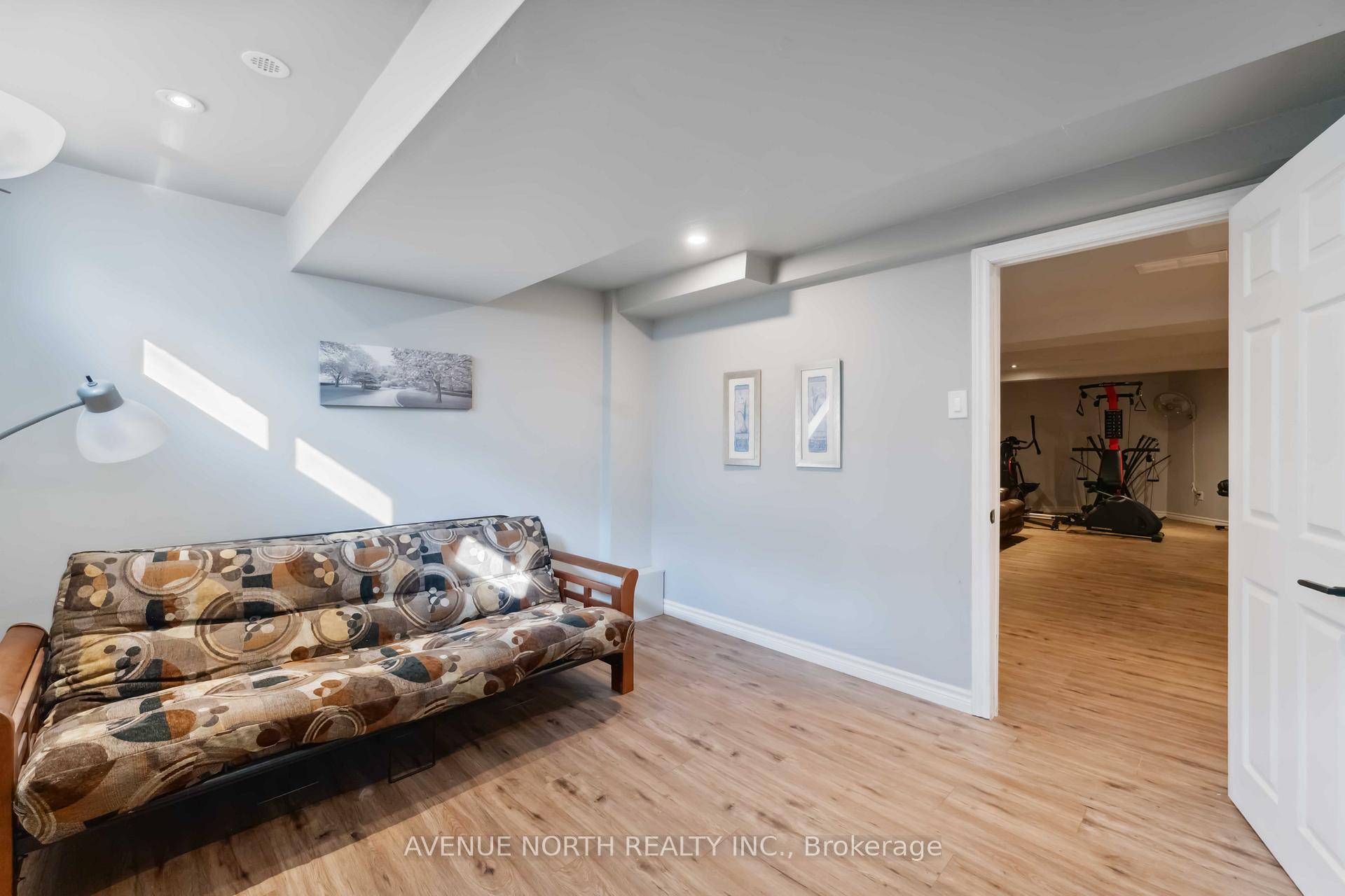 Photo 41 of 57 Buckingham Private, Ottawa, Hunt Club Woods — HOMEH