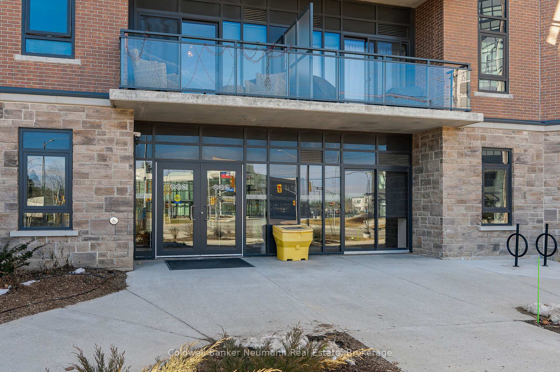 Photo 2 of Unit 305, 332 Gosling Gardens, Guelph, Clairfields/Hanlon Business Park — HOMEH