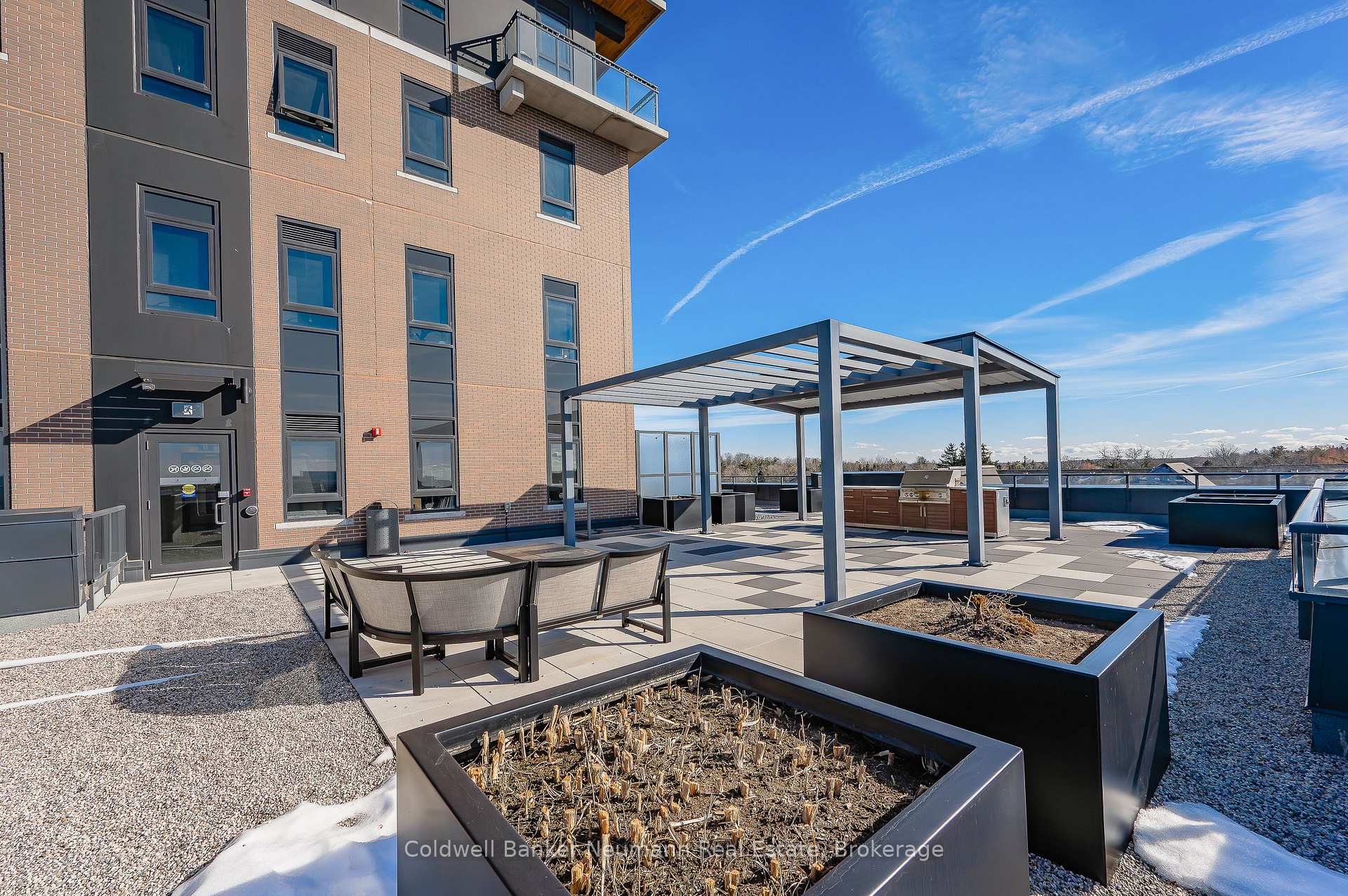 Photo 38 of Unit 305, 332 Gosling Gardens, Guelph, Clairfields/Hanlon Business Park — HOMEH